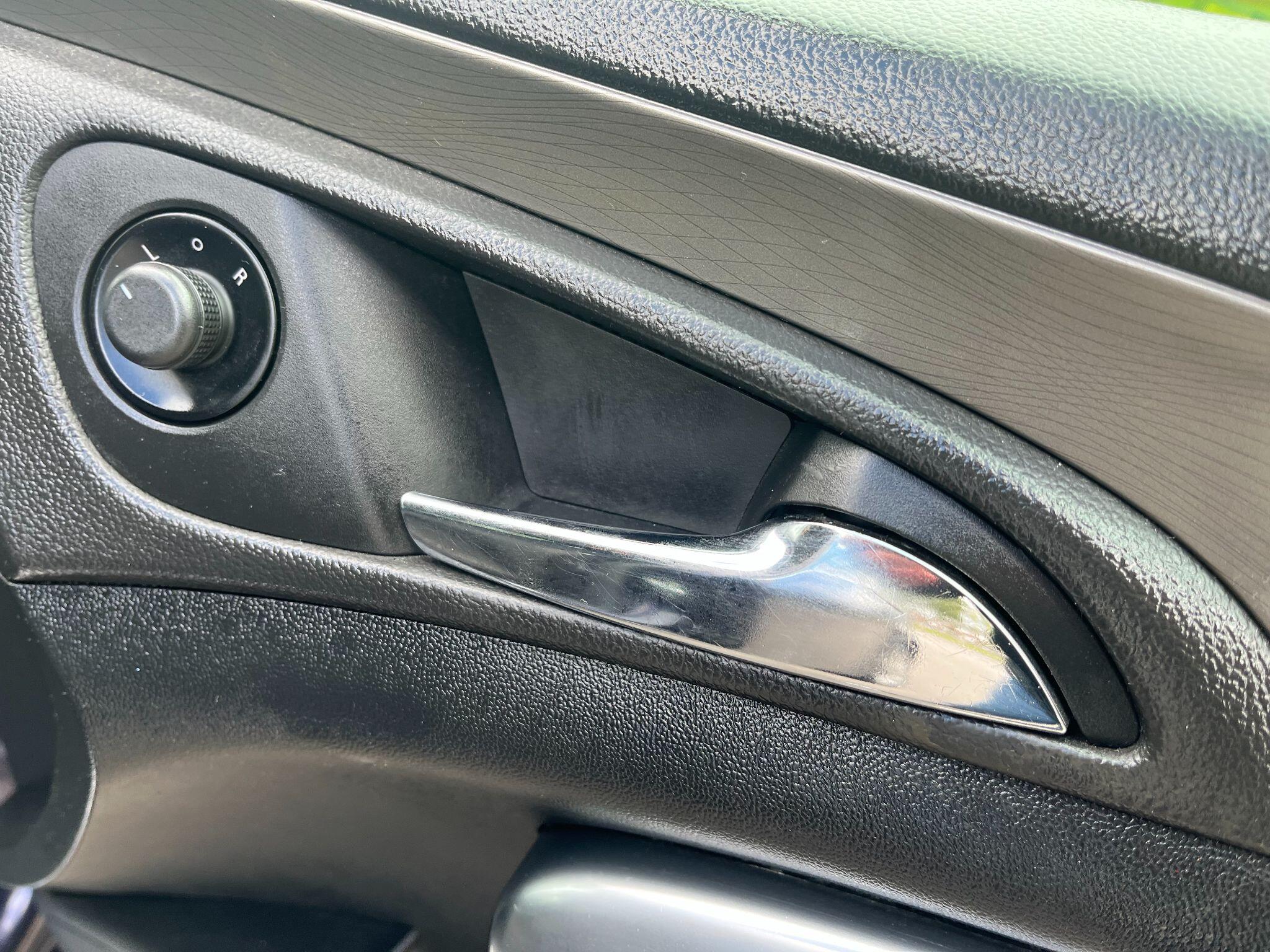 Vauxhall Insignia 2.0 CDTi ecoFLEX Exclusiv Sports Tourer Euro 5 (s/s) 5dr 5dr Manual 2025