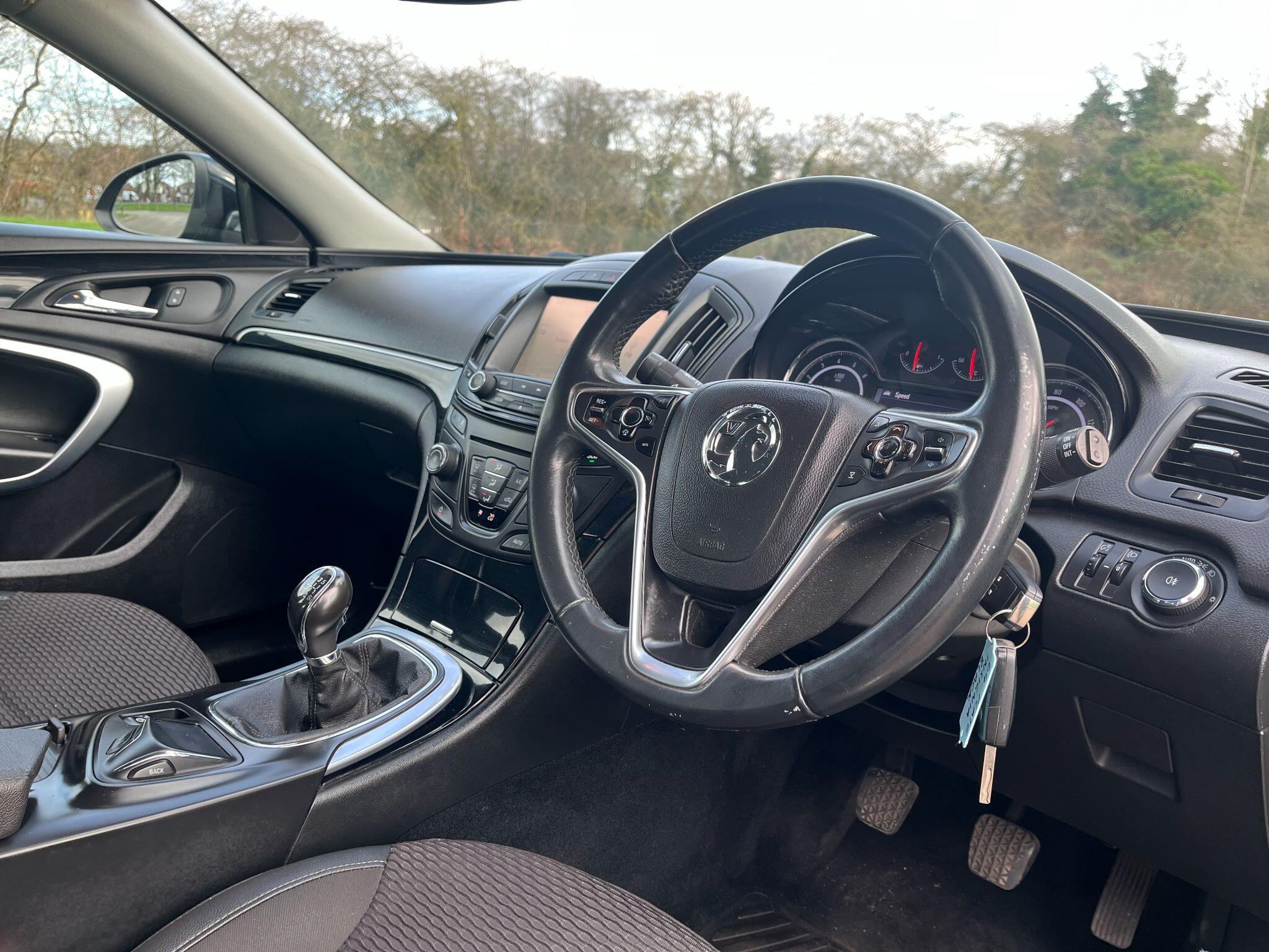 Vauxhall Insignia 2.0 CDTi ecoFLEX Tech Line Euro 5 (s/s) 5dr 5dr Manual 2026