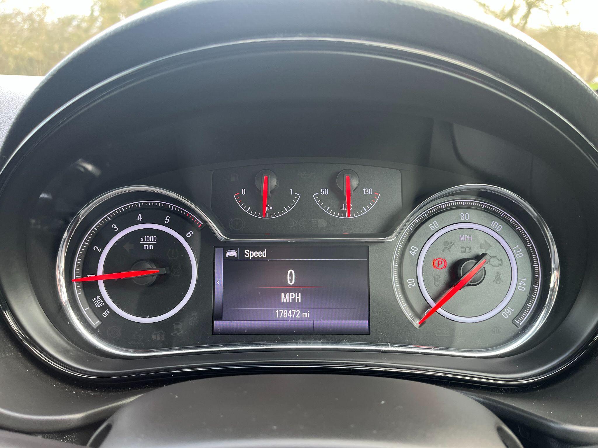 Vauxhall Insignia 2.0 CDTi ecoFLEX Tech Line Euro 5 (s/s) 5dr 5dr Manual 2026