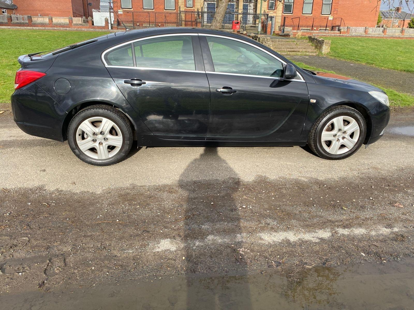 Vauxhall Insignia 2.0L EXCLUSIV CDTI Hatchback 5dr Diesel Manual Euro 5 (128 bhp) 5dr Manual 2025