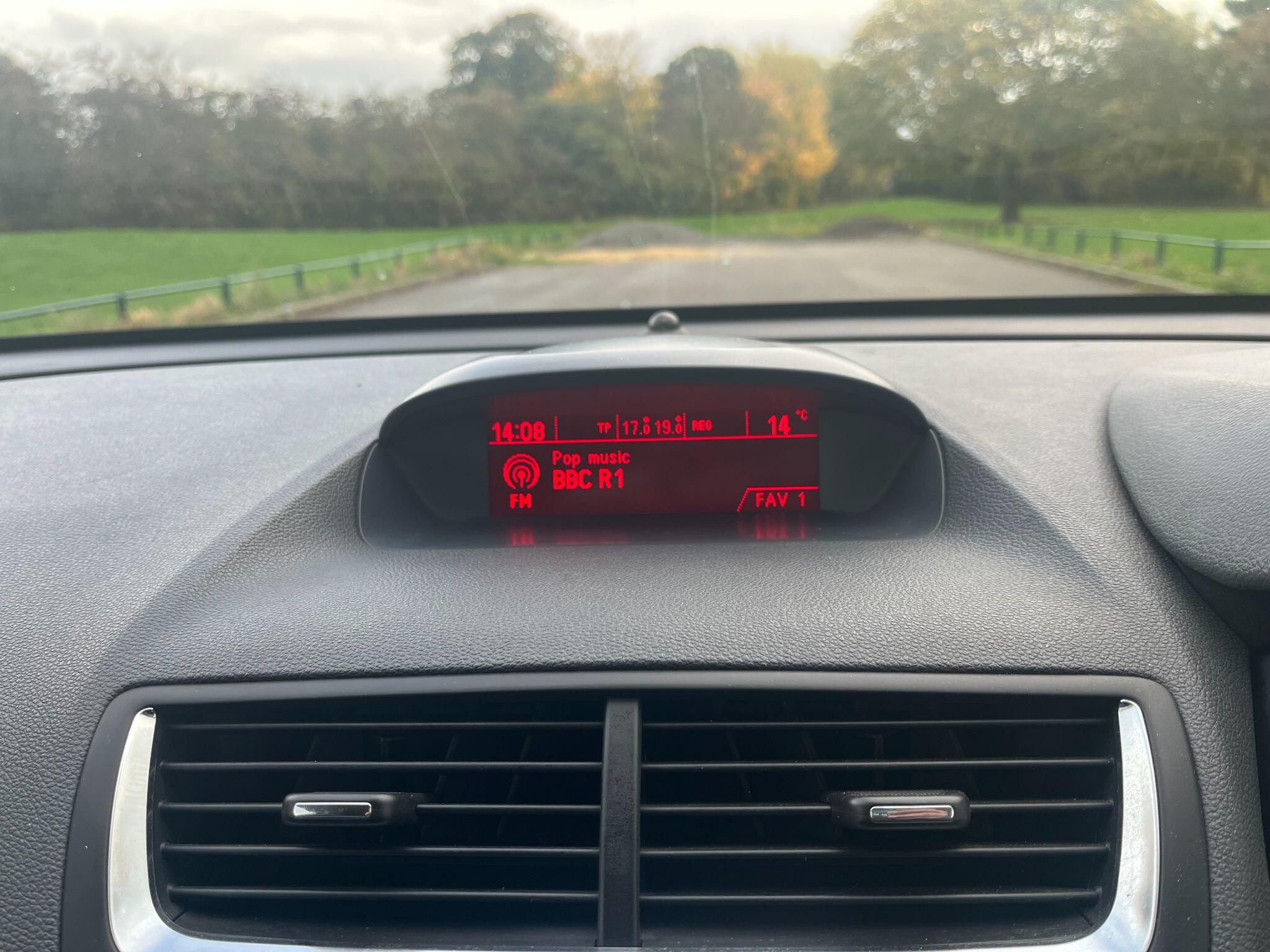 Vauxhall Mokka 1.6 CDTi ecoFLEX SE 2WD Euro 6 (s/s) 5dr 5dr Manual 2025