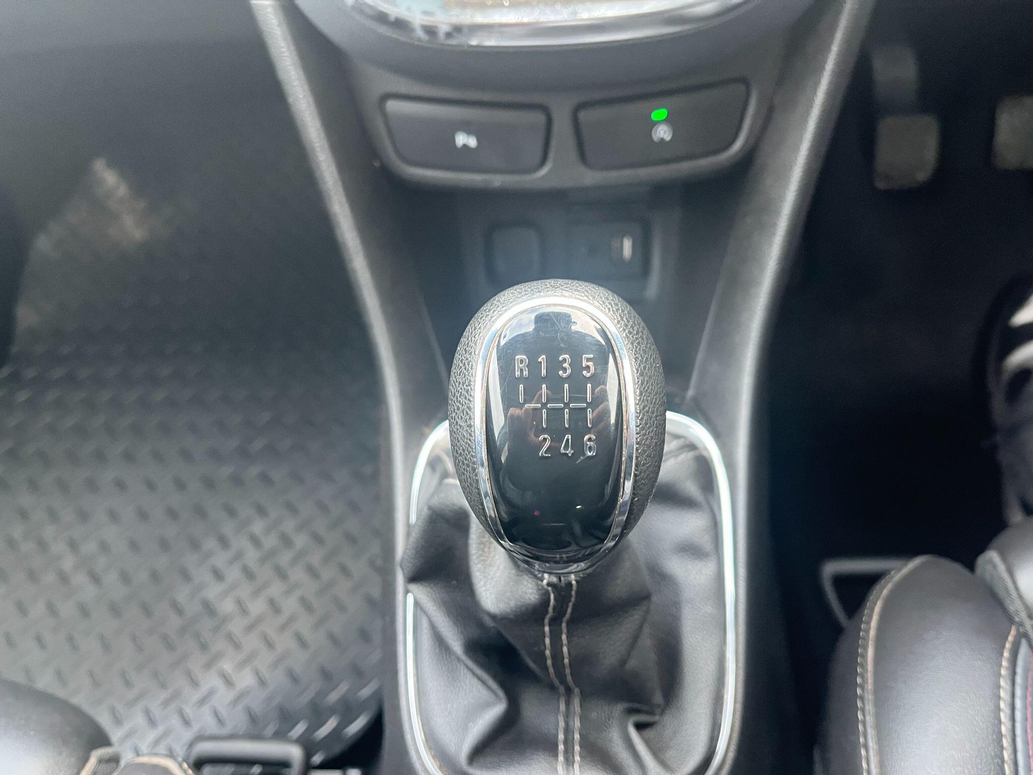 Vauxhall Mokka 1.6 CDTi ecoFLEX SE 2WD Euro 6 (s/s) 5dr 5dr Manual 2025