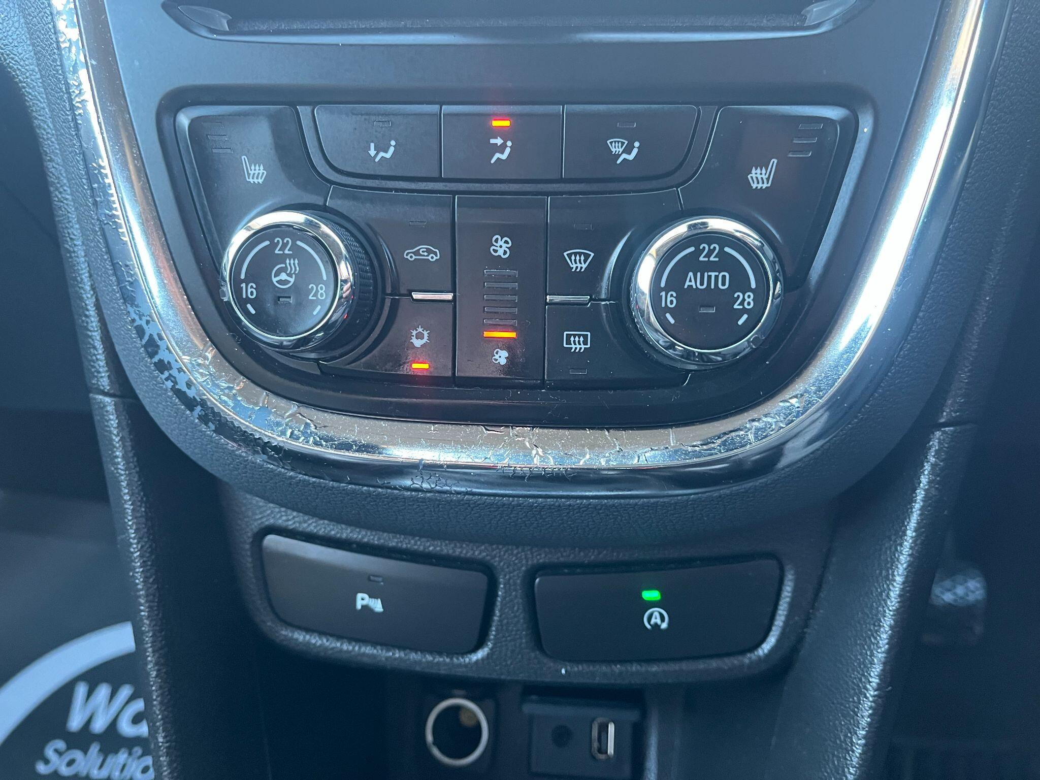 Vauxhall Mokka 1.6 SE 2WD Euro 5 (s/s) 5dr 5dr Manual 2025