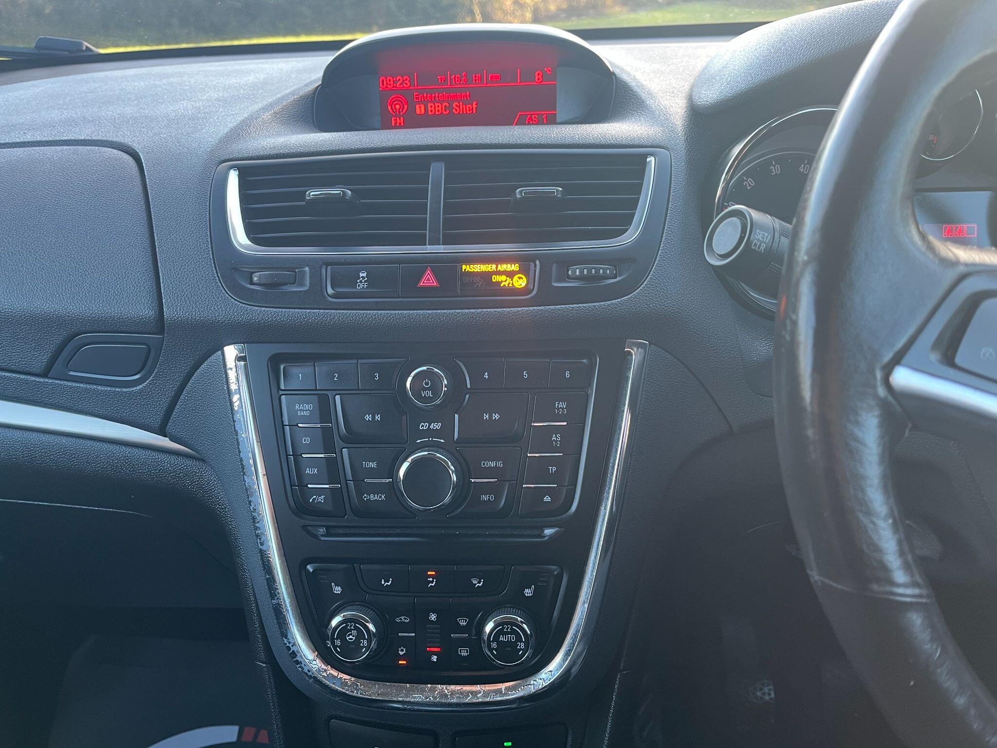 Vauxhall Mokka 1.6 SE 2WD Euro 5 (s/s) 5dr 5dr Manual 2025