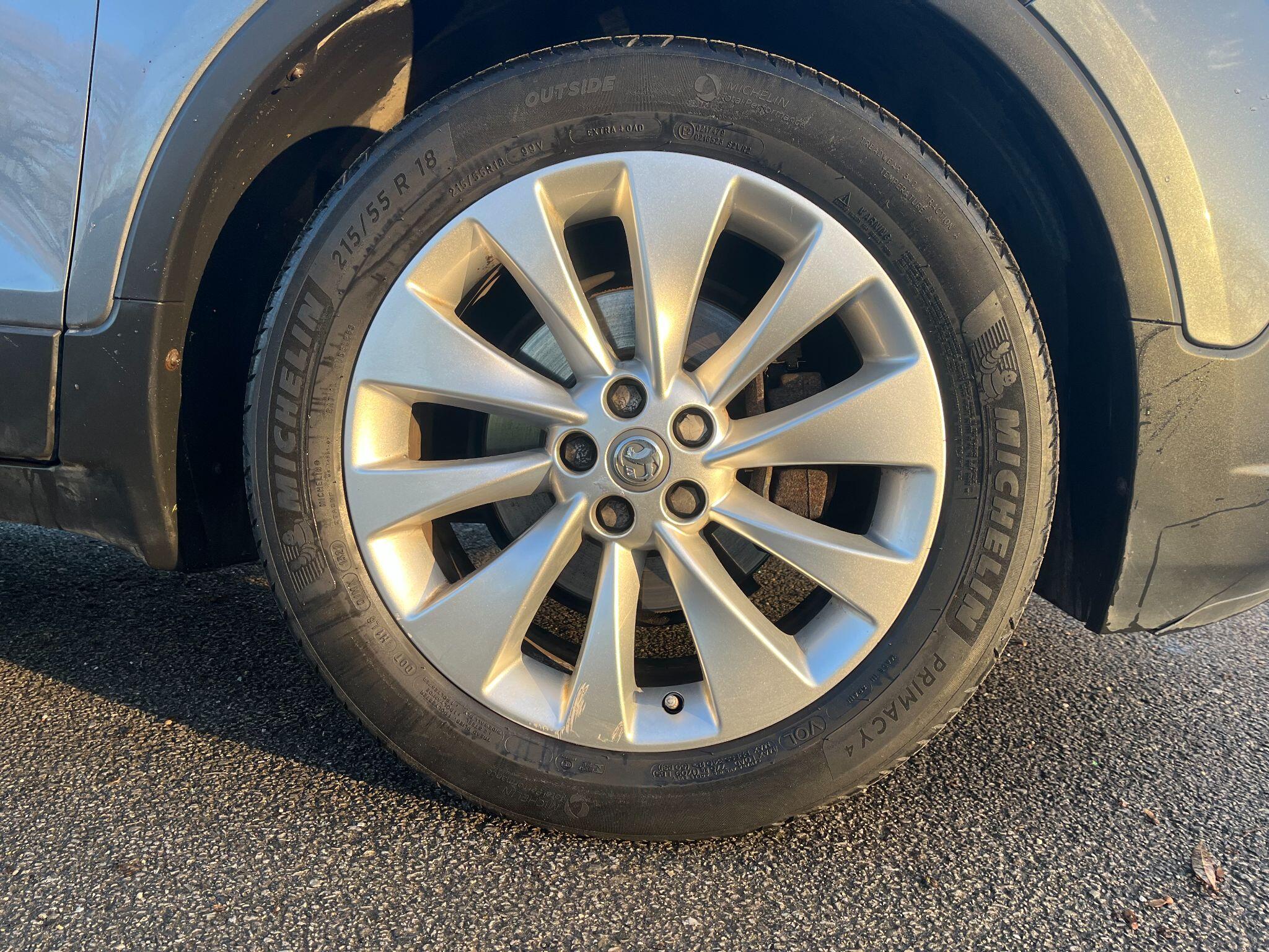 Vauxhall Mokka 1.6 SE 2WD Euro 5 (s/s) 5dr 5dr Manual 2025