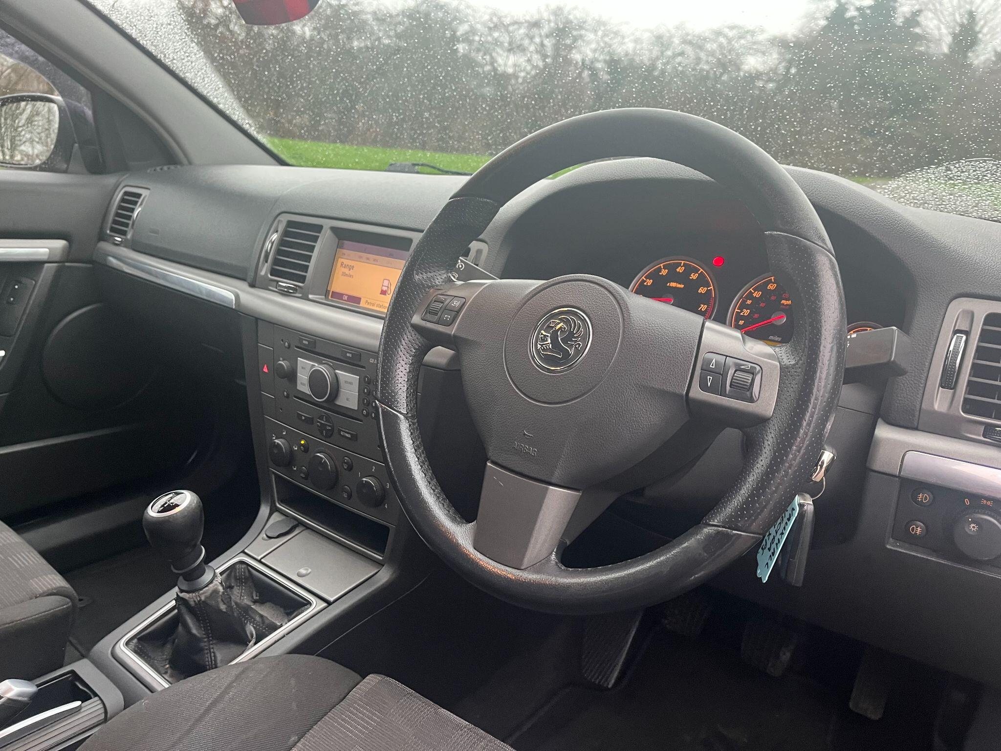 Vauxhall Vectra 1.8 VVT SRi 5dr 5dr Manual 2025