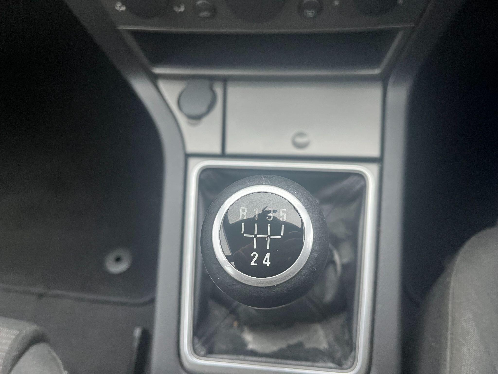 Vauxhall Vectra 1.8 VVT SRi 5dr 5dr Manual 2025