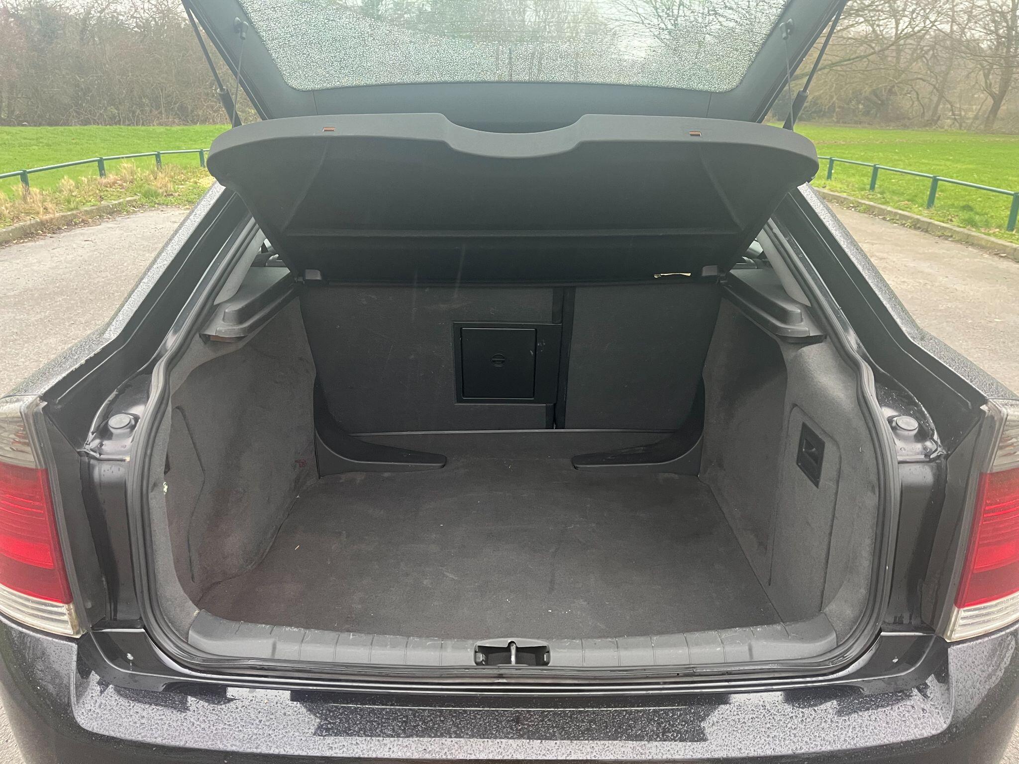 Vauxhall Vectra 1.8 VVT SRi 5dr 5dr Manual 2025