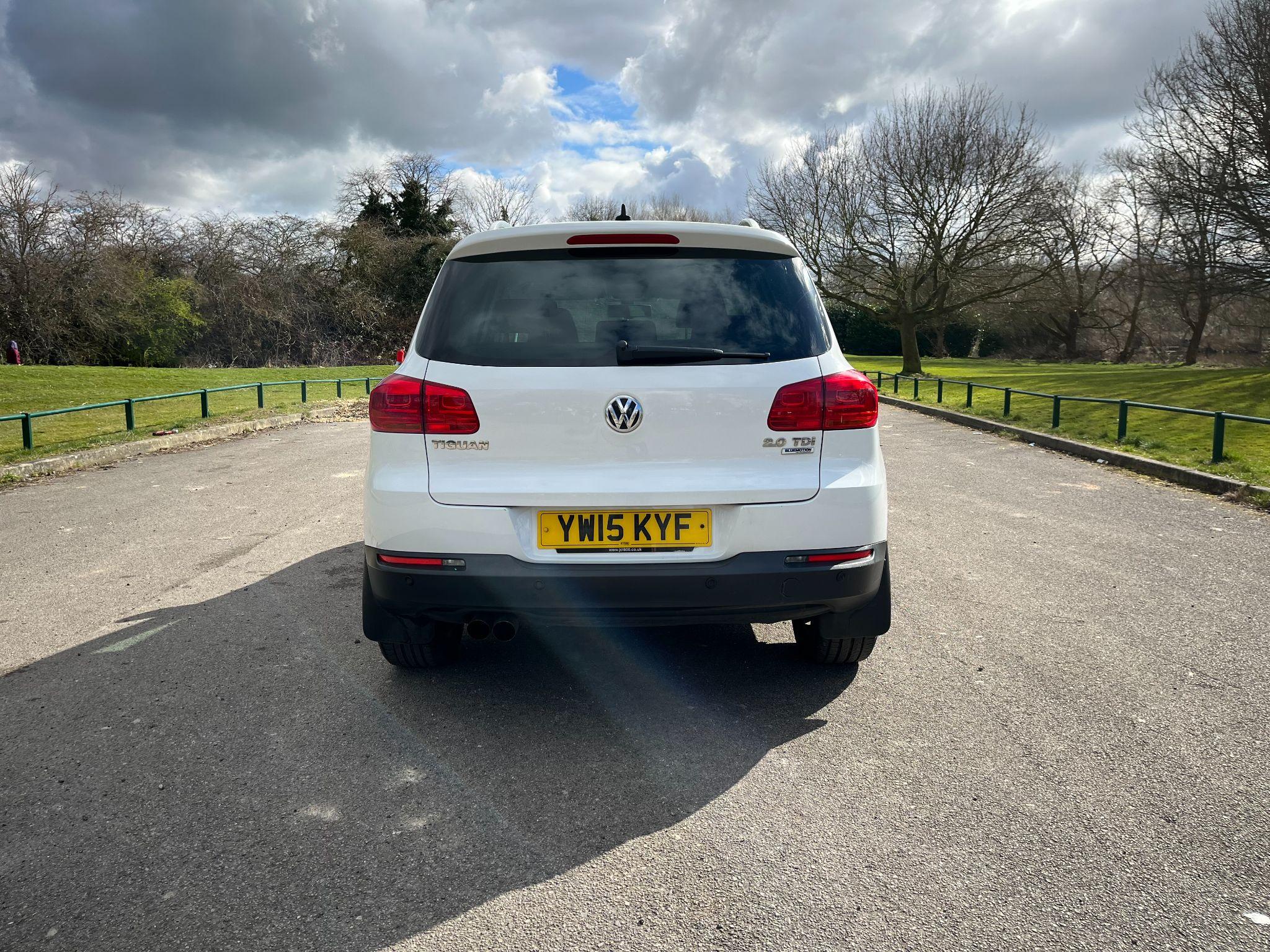 Volkswagen Tiguan 2.0 TDI BlueMotion Tech Match 2WD Euro 5 (s/s) 5dr 5dr Manual 2025