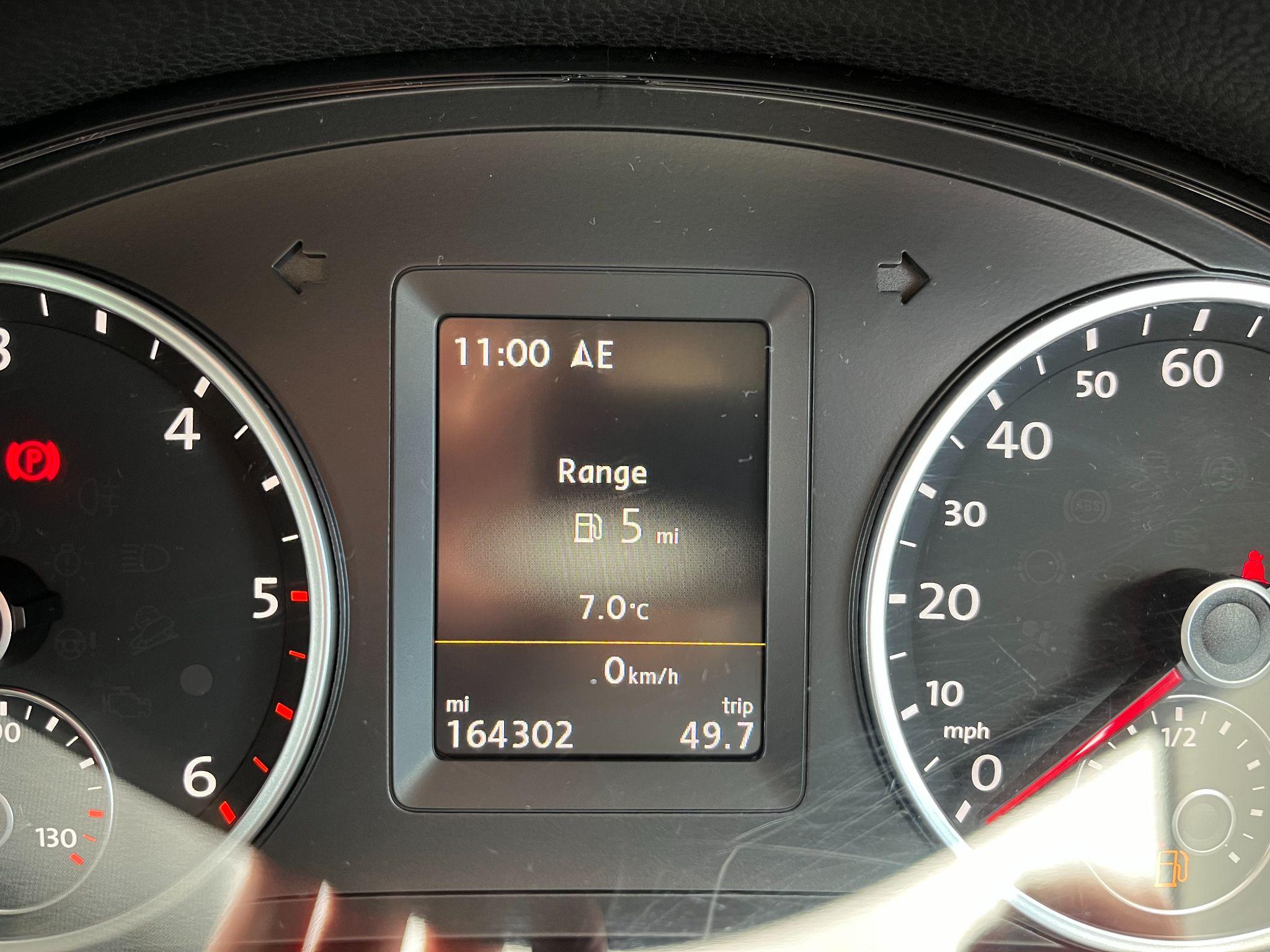 Volkswagen Tiguan 2.0 TDI BlueMotion Tech Match 2WD Euro 5 (s/s) 5dr 5dr Manual 2025