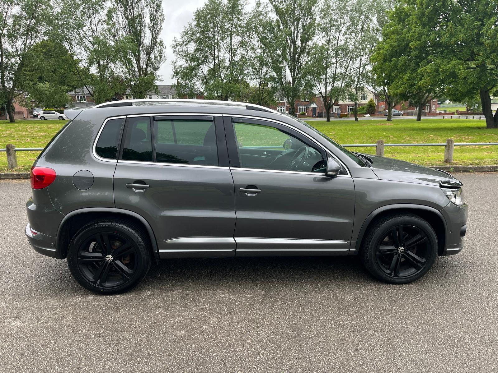 Volkswagen Tiguan 2.0 TDI BlueMotion Tech R-Line DSG 4WD Euro 6 (s/s) 5dr 5dr Automatic 2026