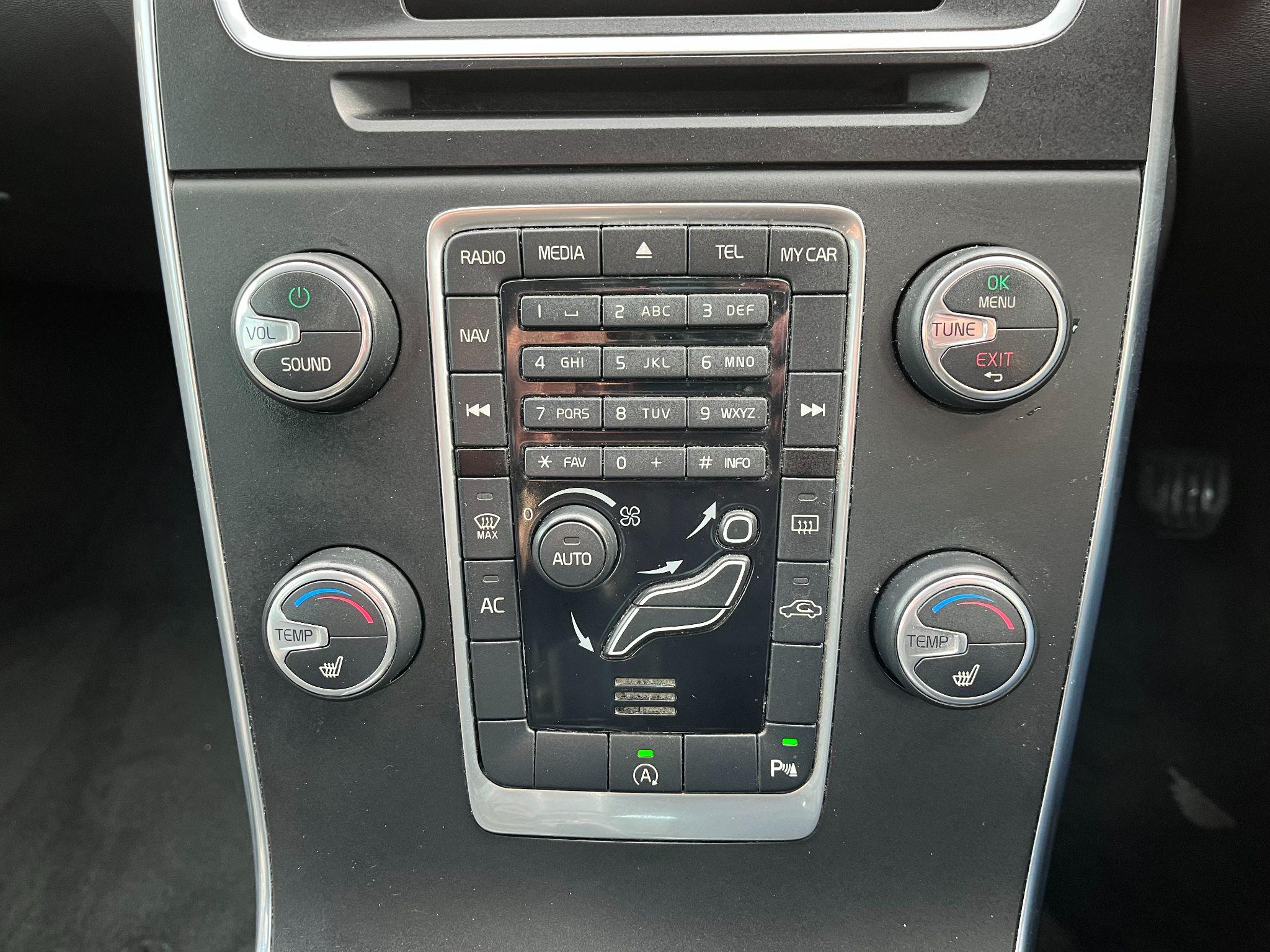 Volvo V60 2.0 D3 ES Nav Euro 5 (s/s) 5dr 5dr Manual 2025