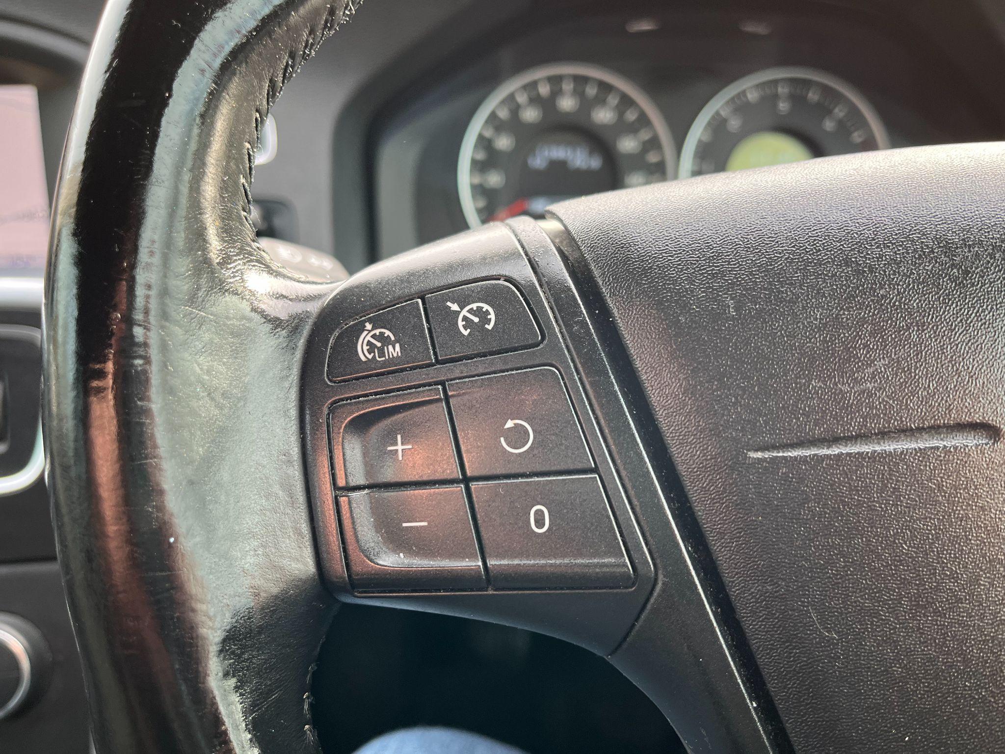 Volvo V60 2.0 D3 ES Nav Euro 5 (s/s) 5dr 5dr Manual 2025