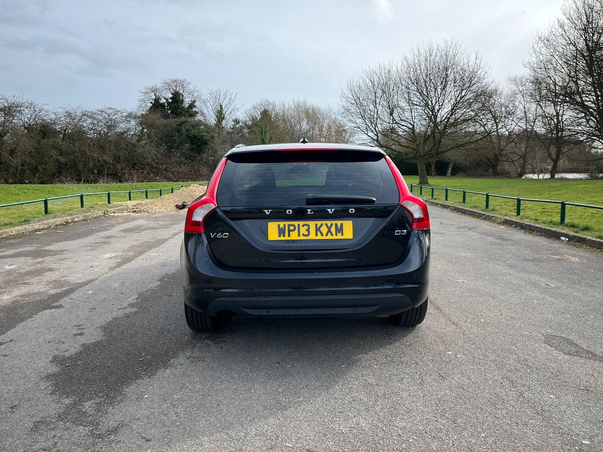 Volvo V60 2.0 D3 ES Nav Euro 5 (s/s) 5dr 5dr Manual 2025