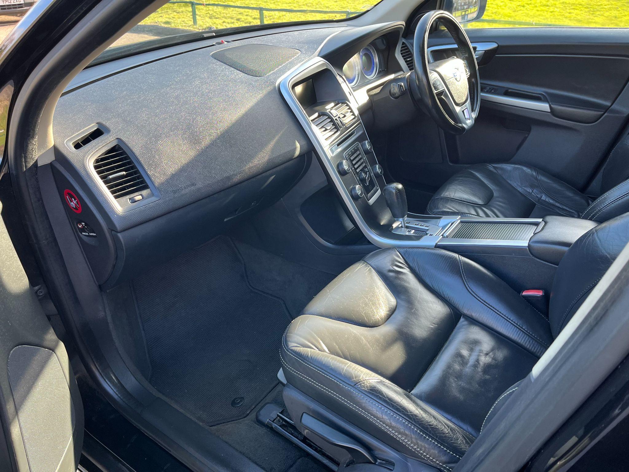 Volvo XC60 2.0 D3 R-Design Geartronic Euro 5 5dr 5dr Automatic 2025