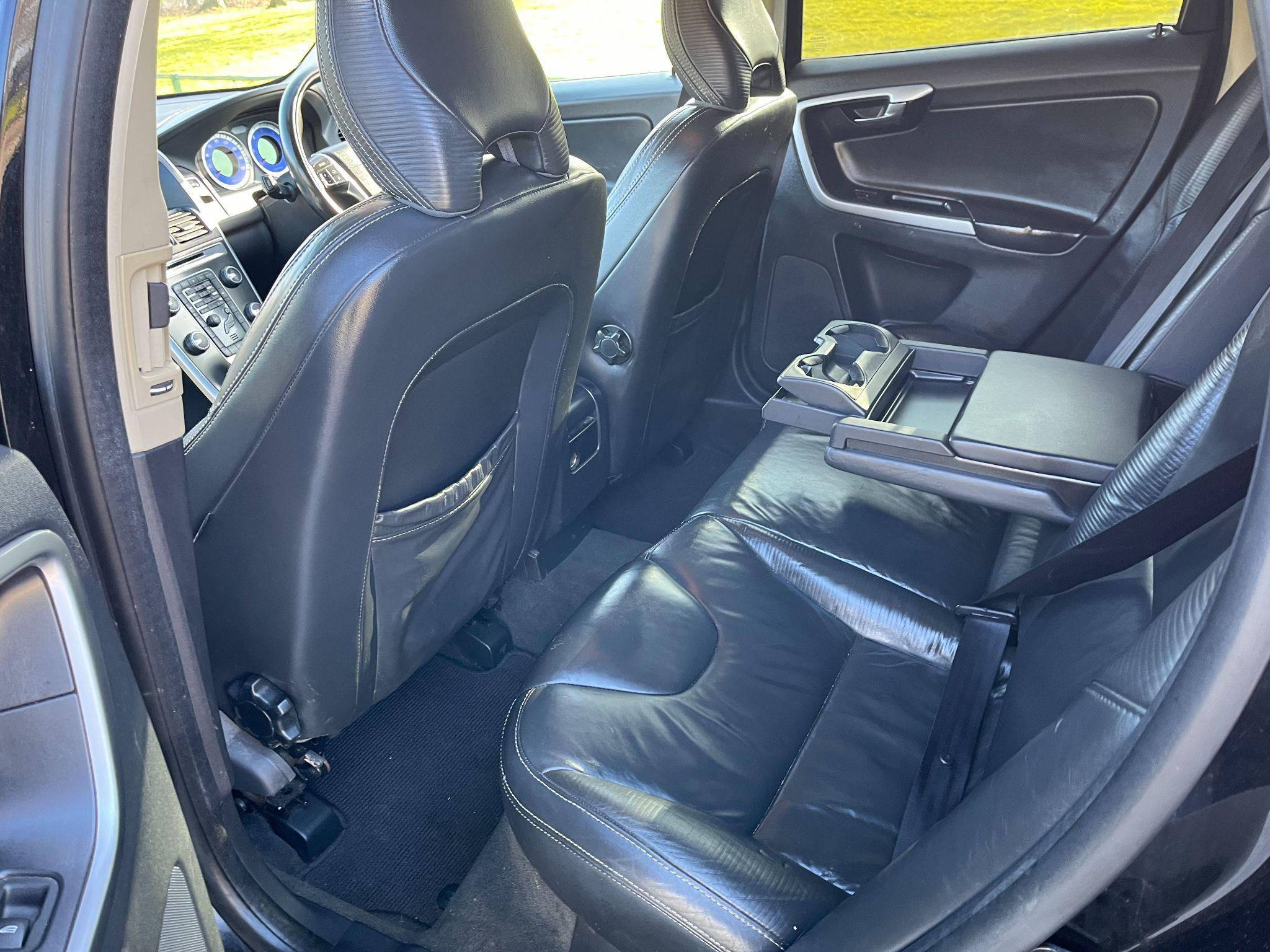 Volvo XC60 2.0 D3 R-Design Geartronic Euro 5 5dr 5dr Automatic 2025