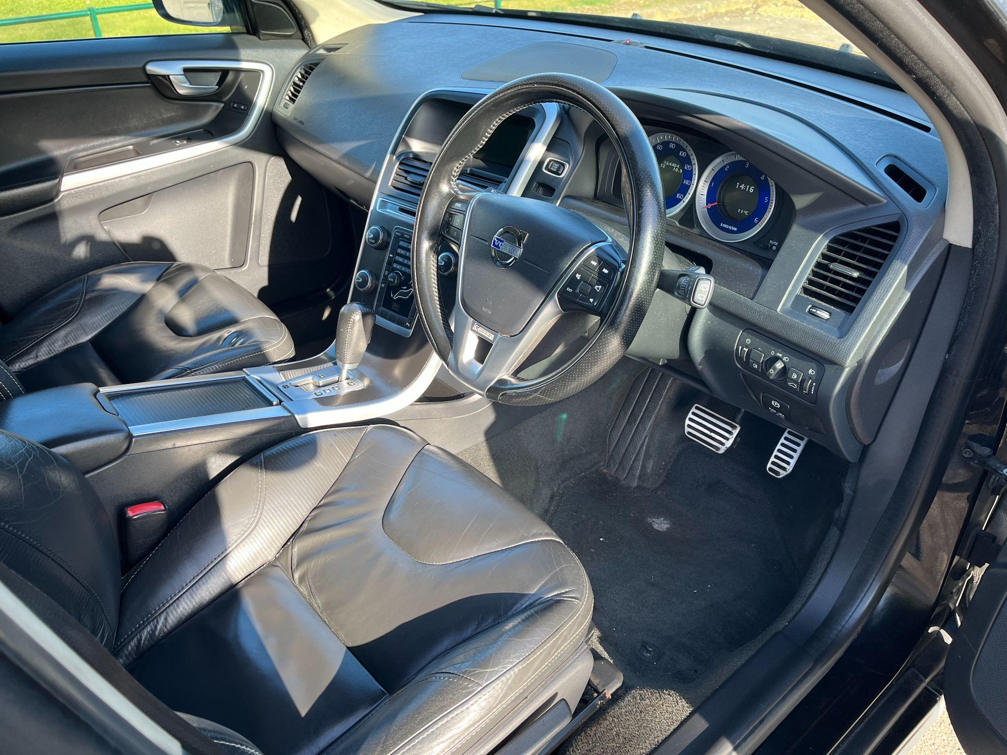 Volvo XC60 2.0 D3 R-Design Geartronic Euro 5 5dr 5dr Automatic 2025