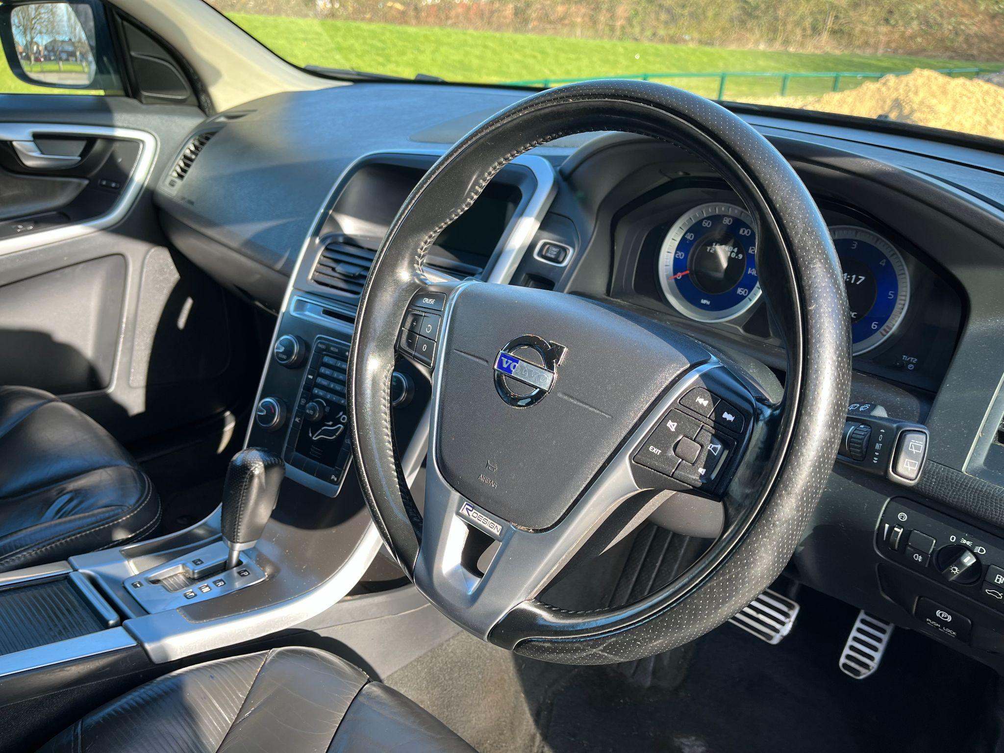 Volvo XC60 2.0 D3 R-Design Geartronic Euro 5 5dr 5dr Automatic 2025