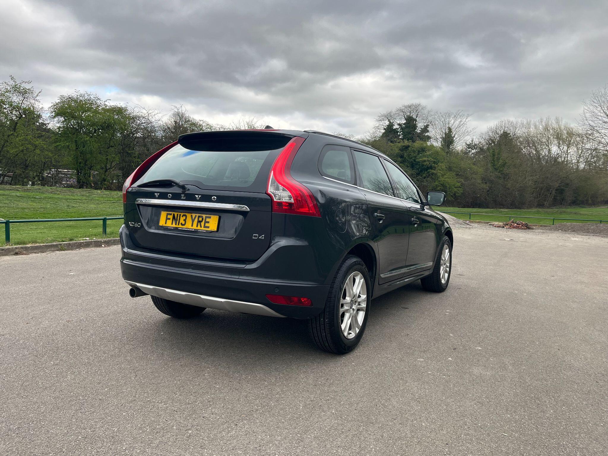 Volvo XC60 2.0 D4 SE Lux Nav SUV 5dr Diesel Manual Euro 5 (s/s) (163 ps) 5dr Manual 2026