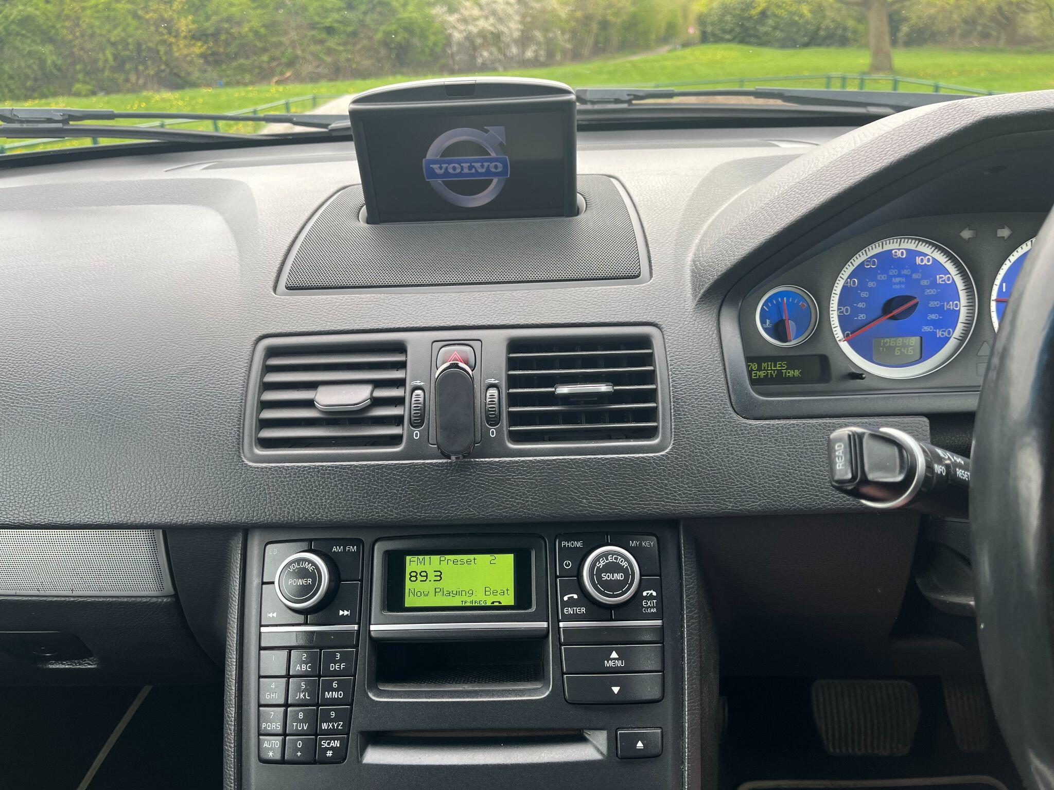 Volvo XC90 2.4 D5 R-Design Geartronic AWD 5dr 5dr Automatic 2026