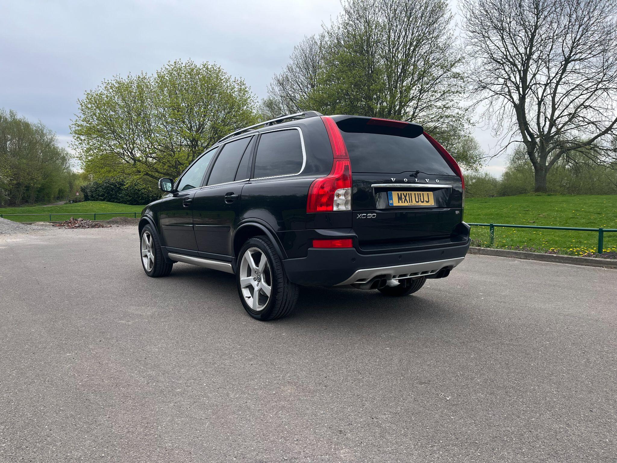 Volvo XC90 2.4 D5 R-Design Geartronic AWD 5dr 5dr Automatic 2026