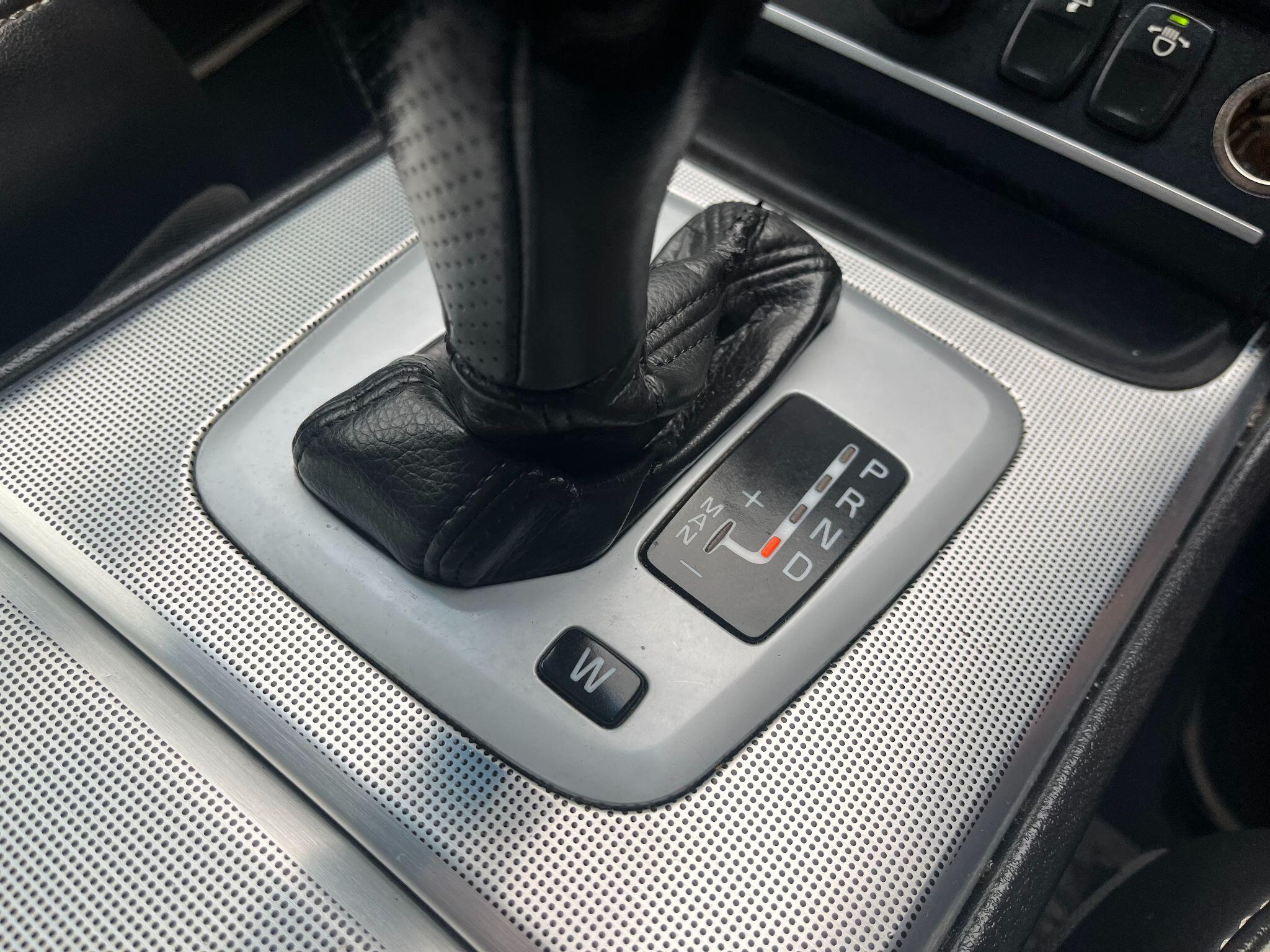 Volvo XC90 2.4 D5 R-Design Geartronic AWD 5dr 5dr Automatic 2026