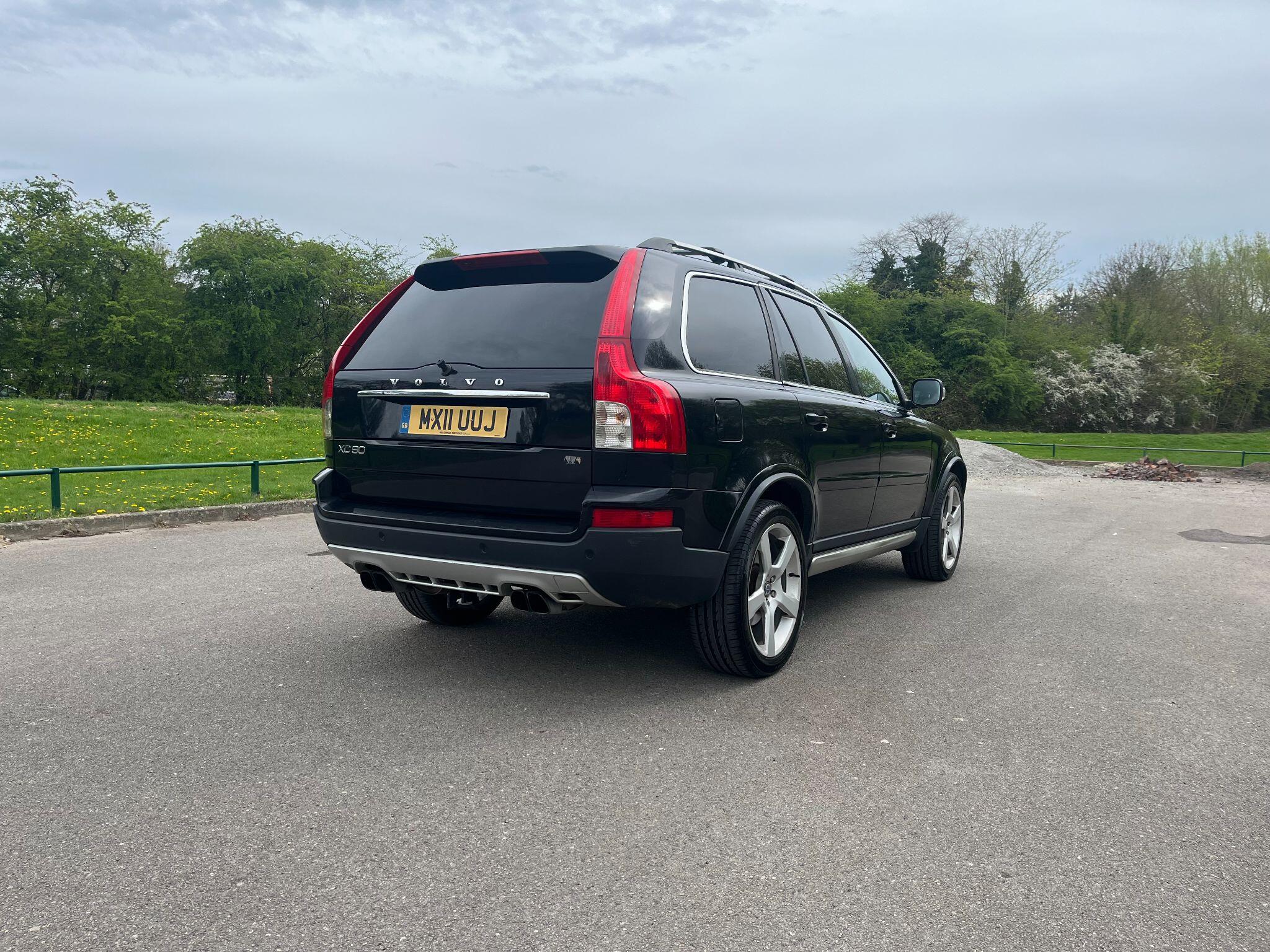 Volvo XC90 2.4 D5 R-Design Geartronic AWD 5dr 5dr Automatic 2026