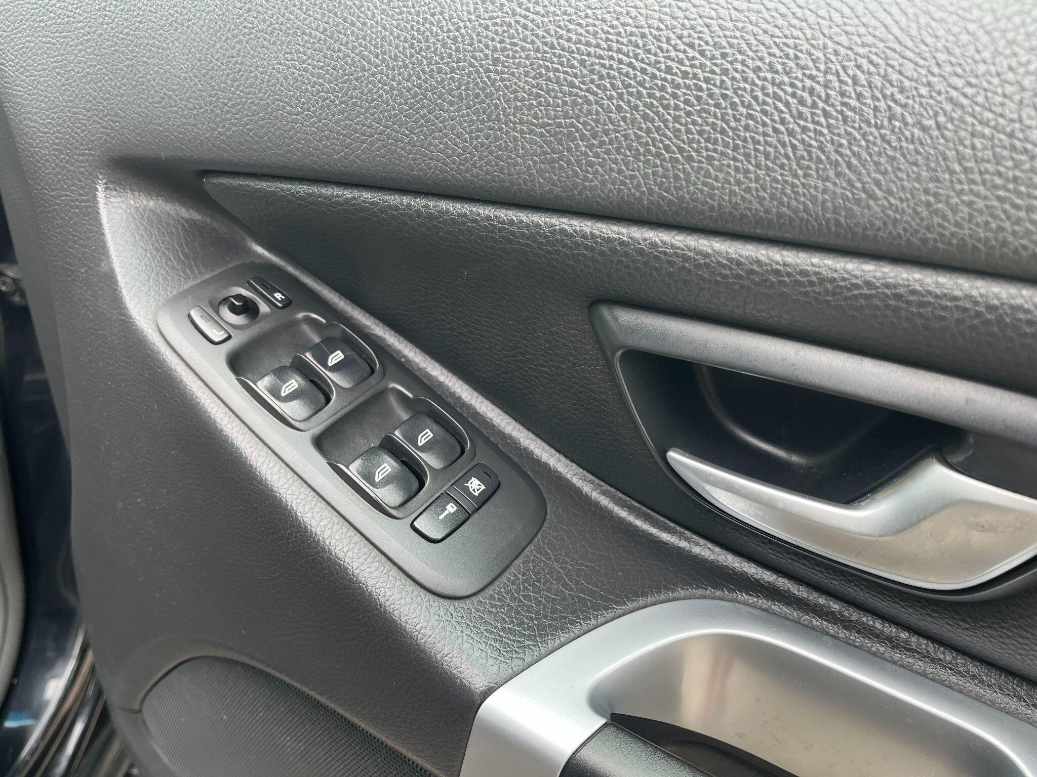 Volvo XC90 2.4 D5 R-Design Geartronic AWD 5dr 5dr Automatic 2026