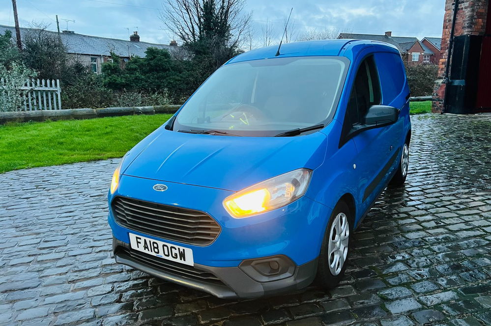 Ford Transit Courier