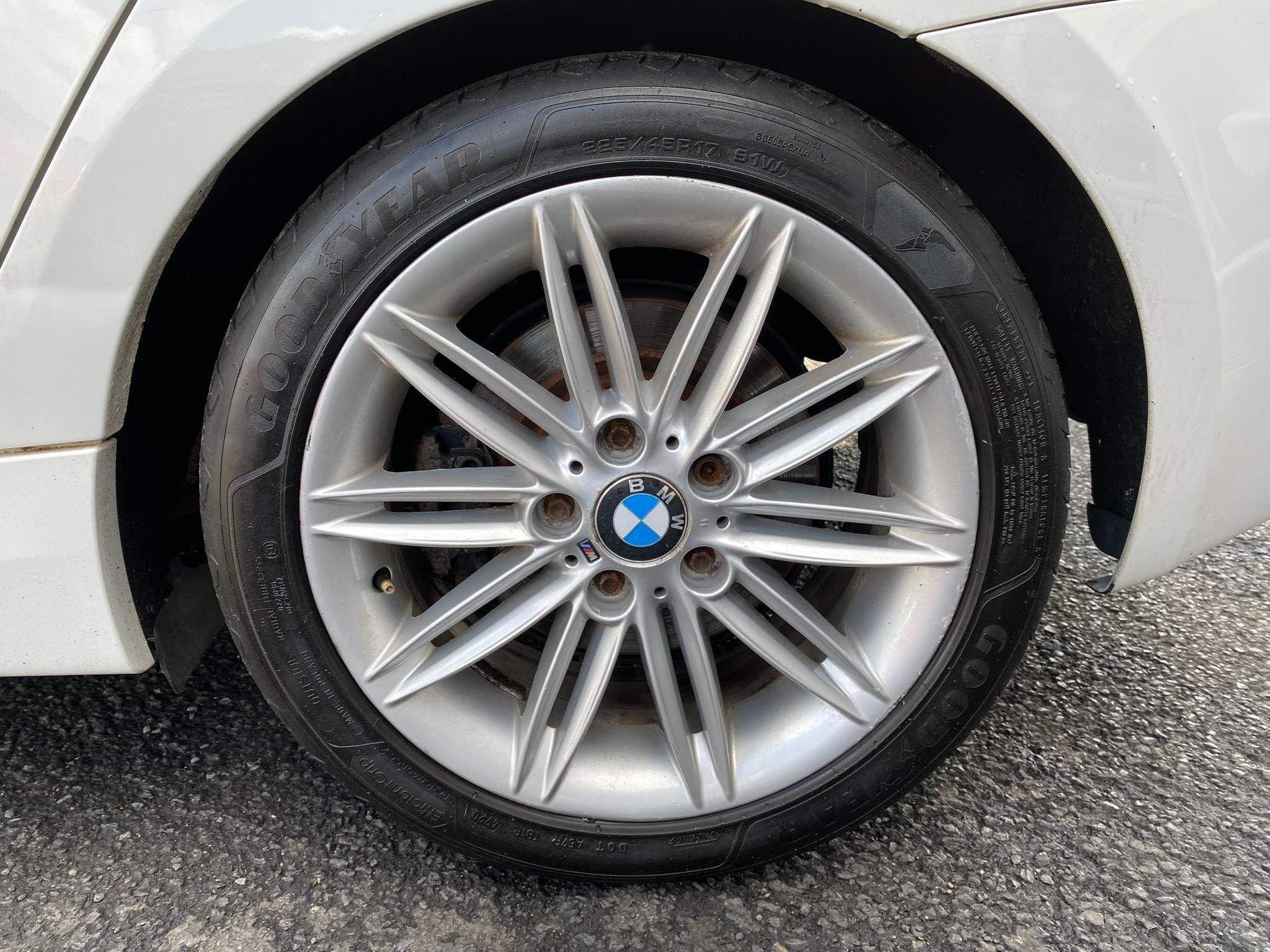 Used BMW 1 Series 2.0 120d M Sport Steptronic Euro 5 5dr 2011 5dr  