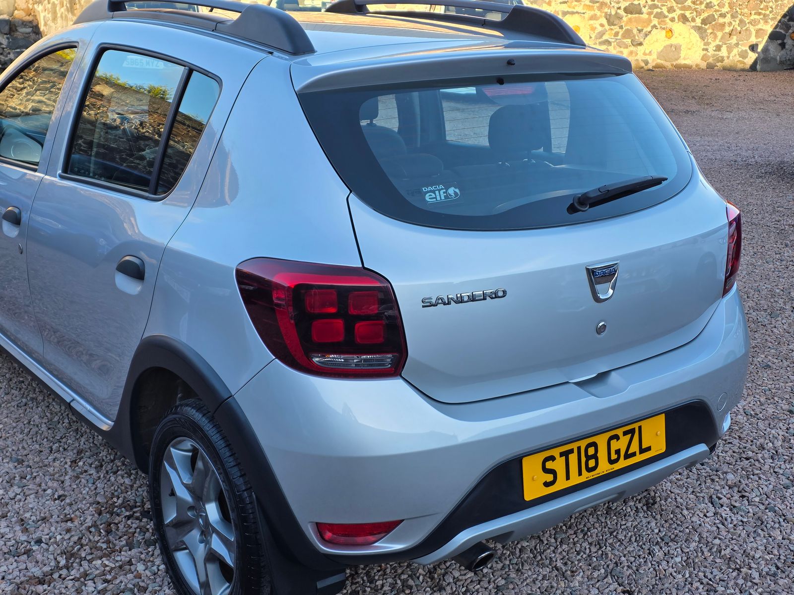 Dacia Sandero 0.9L Stepway Ambiance TCE Hatchback 5dr Petrol Manual Euro 6 (90 bhp) 5dr Manual 2018