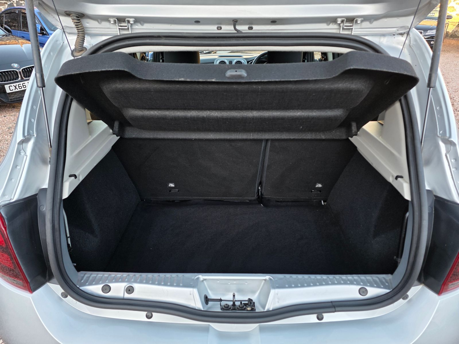 Dacia Sandero 0.9L Stepway Ambiance TCE Hatchback 5dr Petrol Manual Euro 6 (90 bhp) 5dr Manual 2018