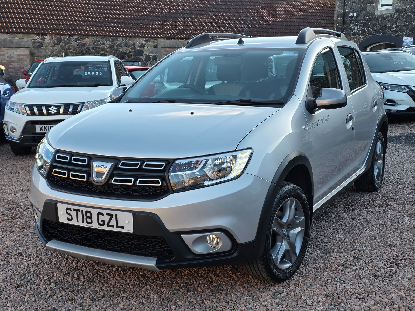 Dacia Sandero 0.9L Stepway Ambiance TCE Hatchback 5dr Petrol Manual Euro 6 (90 bhp) 5dr Manual 2018