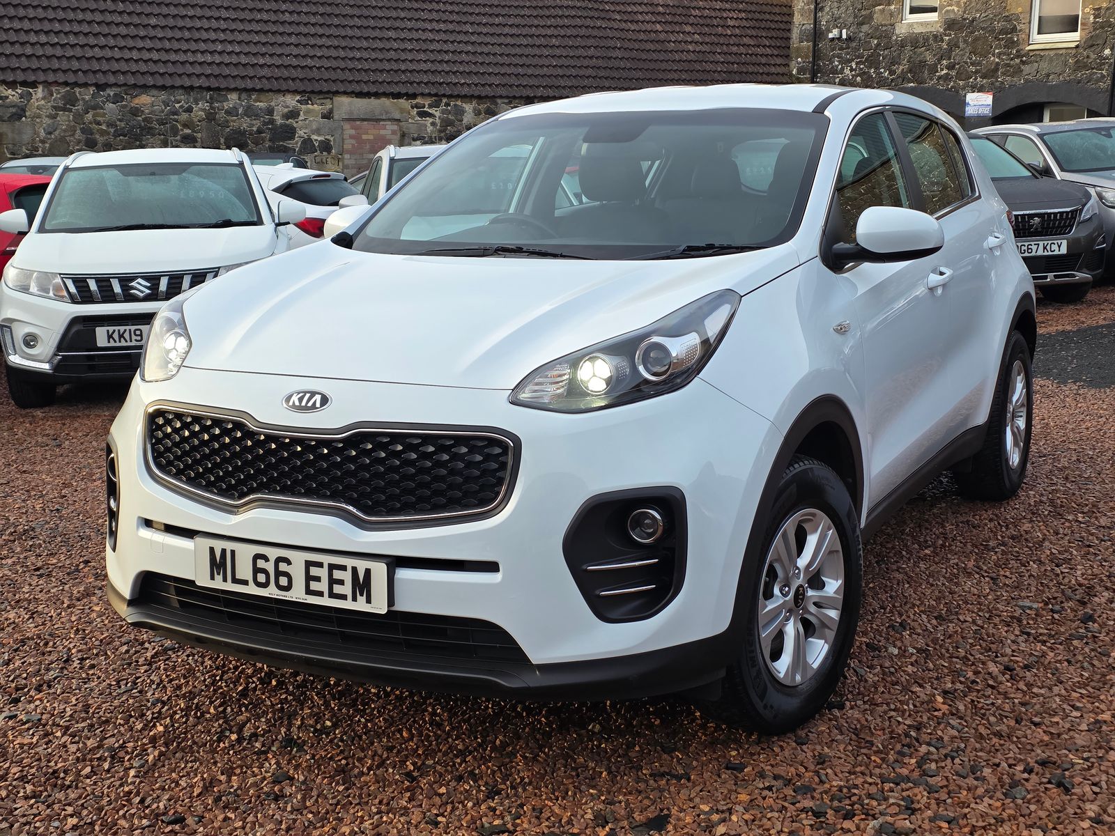 Kia Sportage 1.6L 1 SUV 5dr Petrol Manual Euro 6 (130 bhp) 5dr Manual 2016