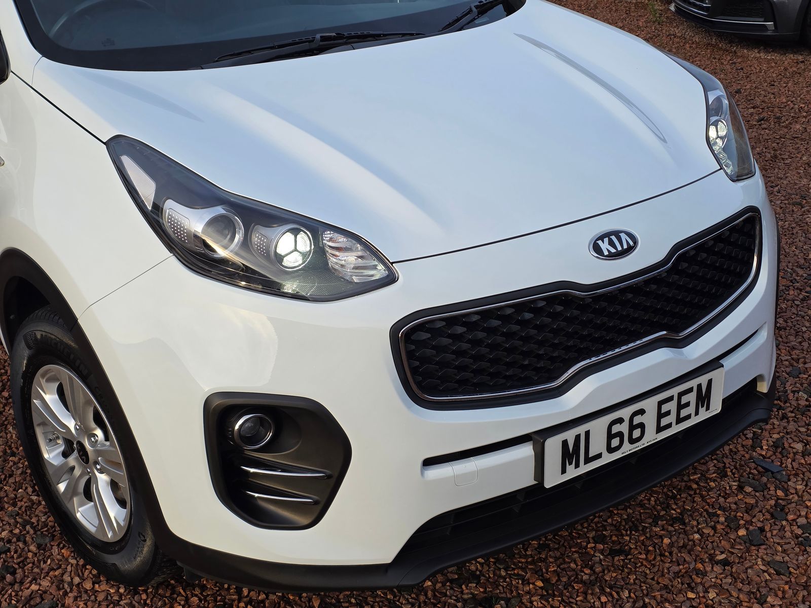 Kia Sportage 1.6L 1 SUV 5dr Petrol Manual Euro 6 (130 bhp) 5dr Manual 2016