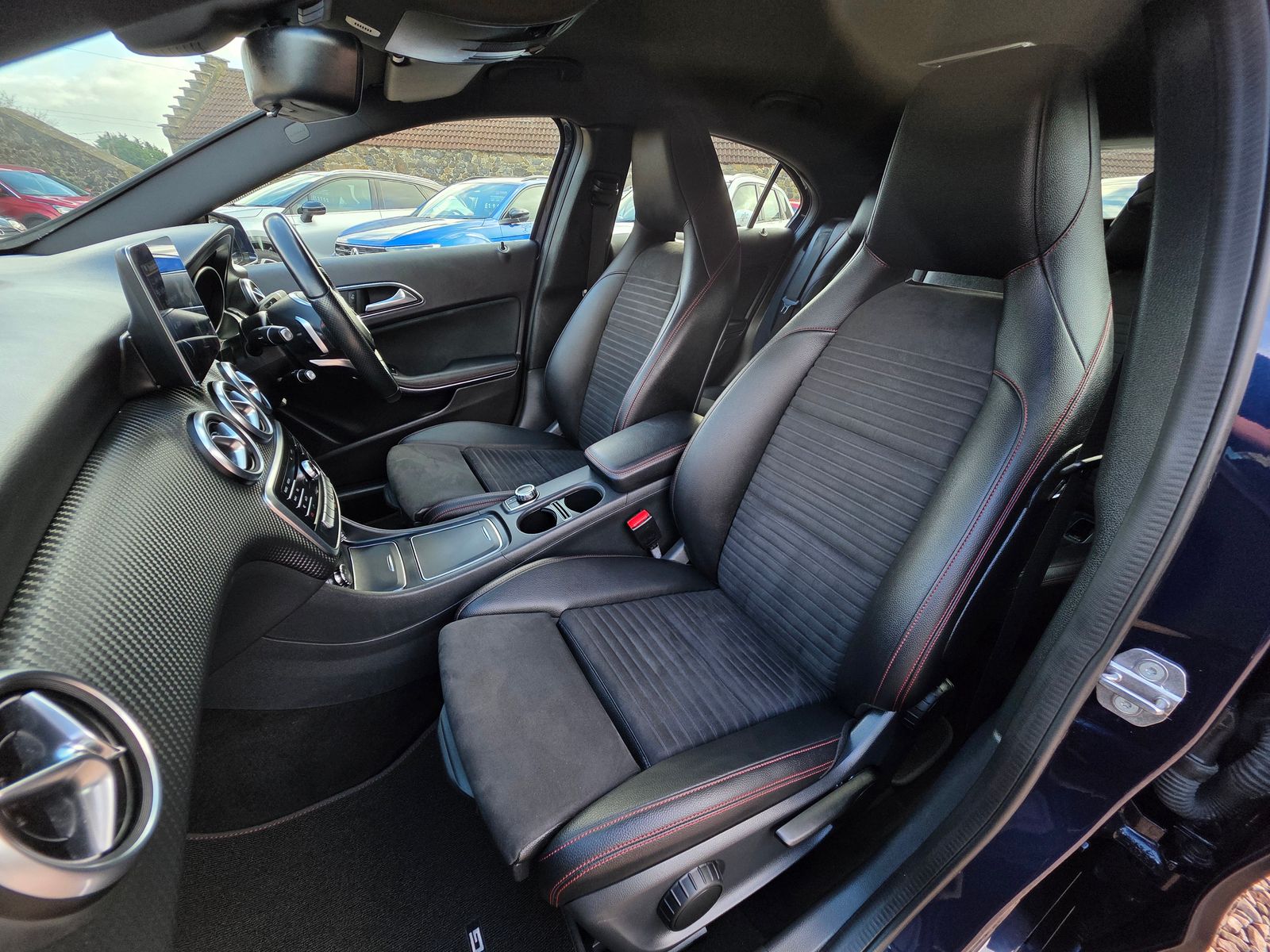 Mercedes-Benz A-CLASS 1.5L A 180 D AMG Line Auto Hatchback 5dr Diesel Automatic Euro 6 (107 bhp) 5dr Automatic 2018