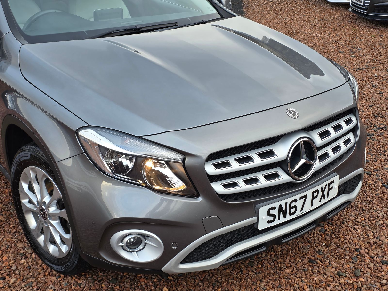 Mercedes-Benz GLA 2.1L 200 SE Executive D SUV 5dr Diesel Manual Euro 6 (134 bhp) 5dr Manual 2017