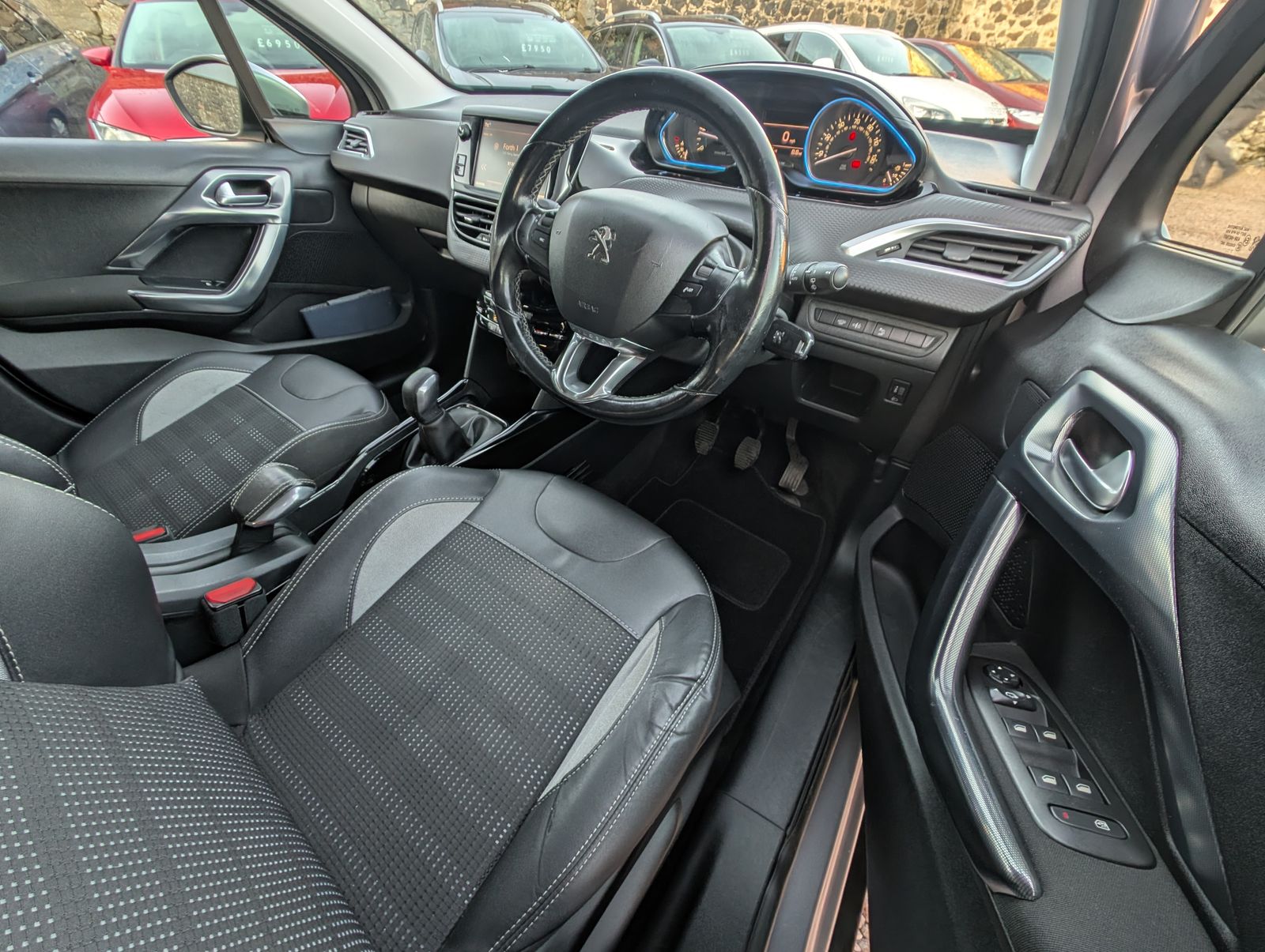 Peugeot 2008 1.6L BLUE HDI ALLURE SUV 5dr Diesel Manual Euro 6 (100 bhp) 5dr Manual 2017