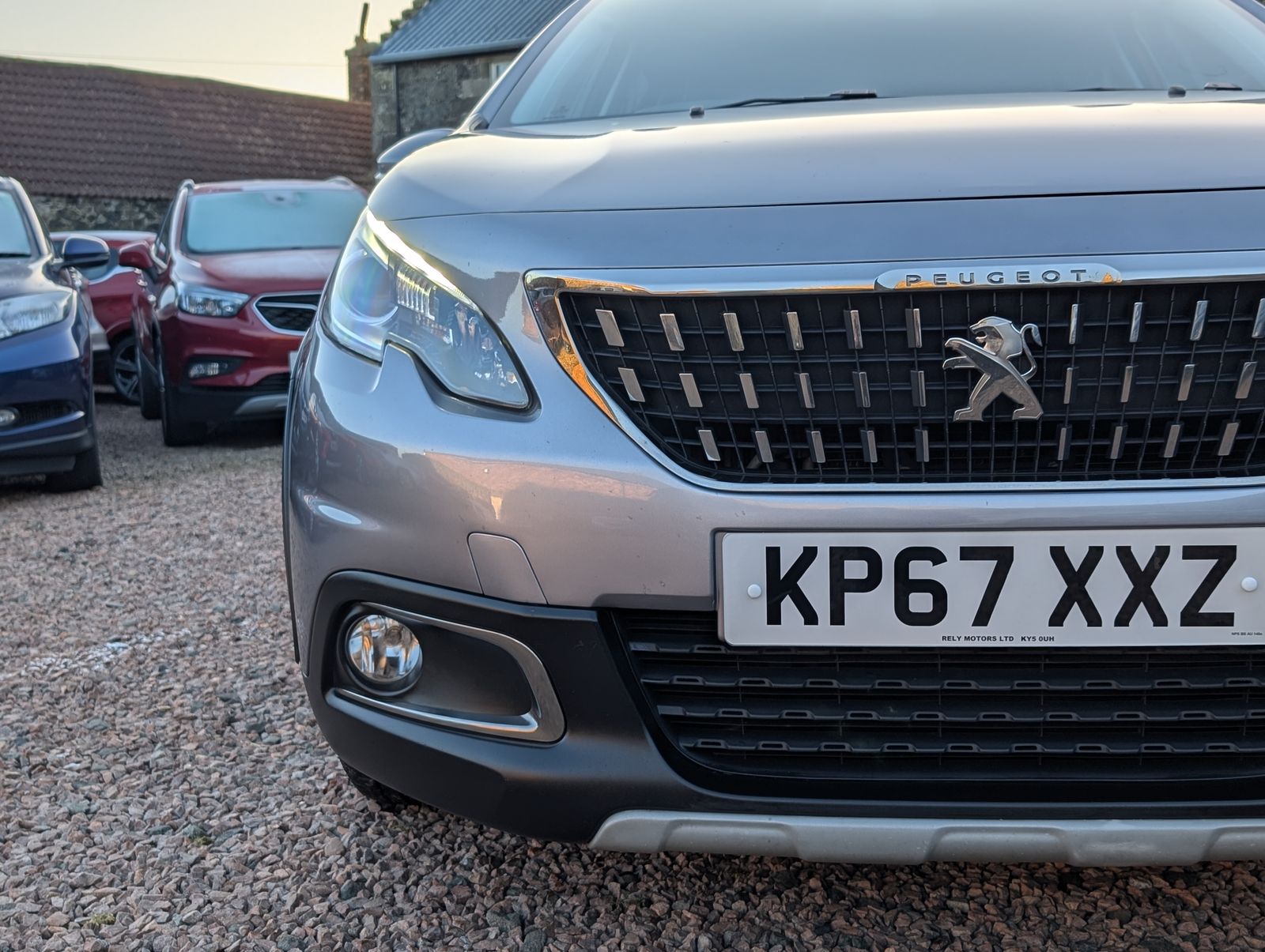 Peugeot 2008 1.6L BLUE HDI ALLURE SUV 5dr Diesel Manual Euro 6 (100 bhp) 5dr Manual 2017