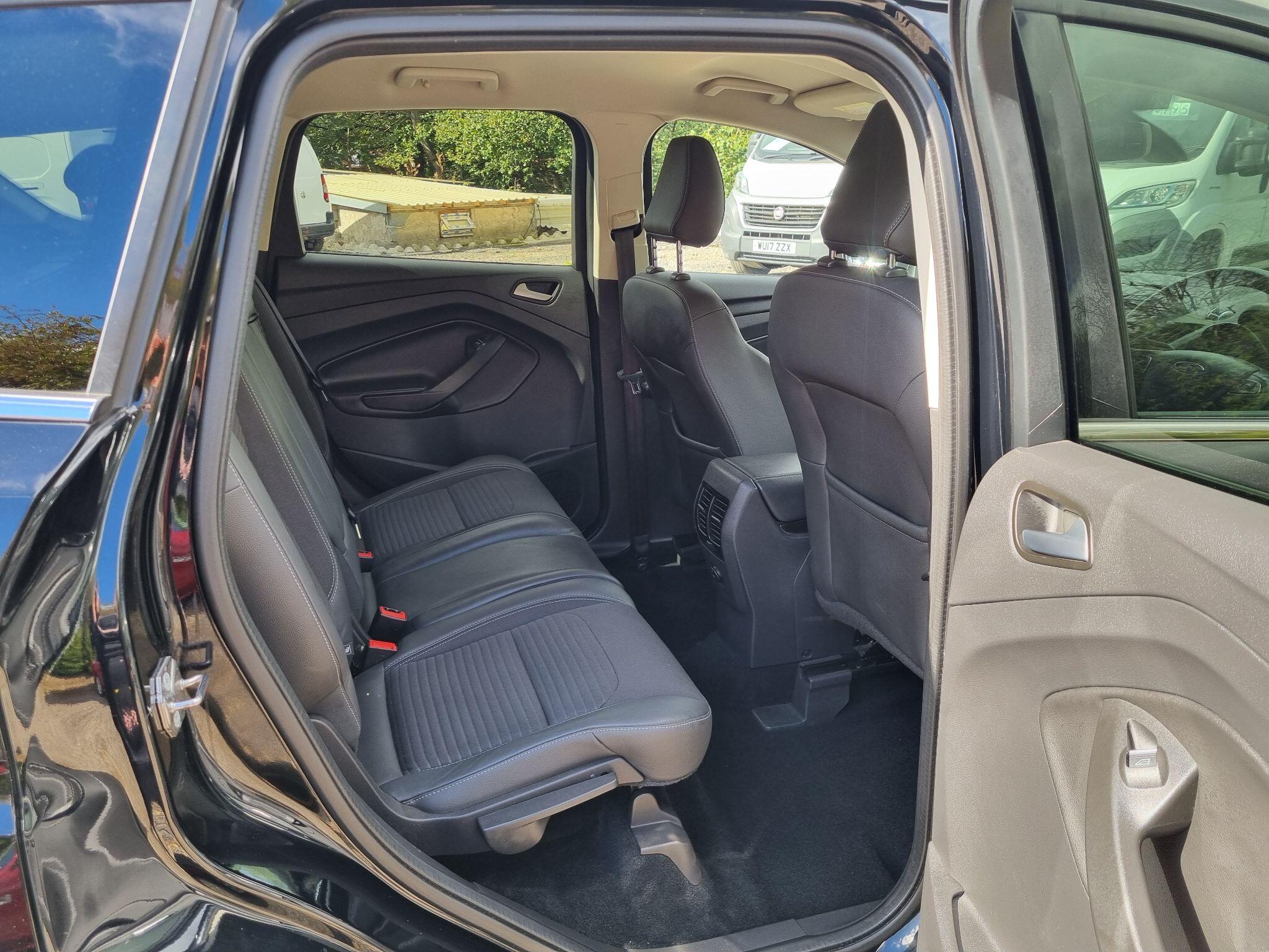 Ford Kuga 2.0 TDCi EcoBlue Titanium Edition Euro 6 (s/s) 5dr 5dr Manual 2019
