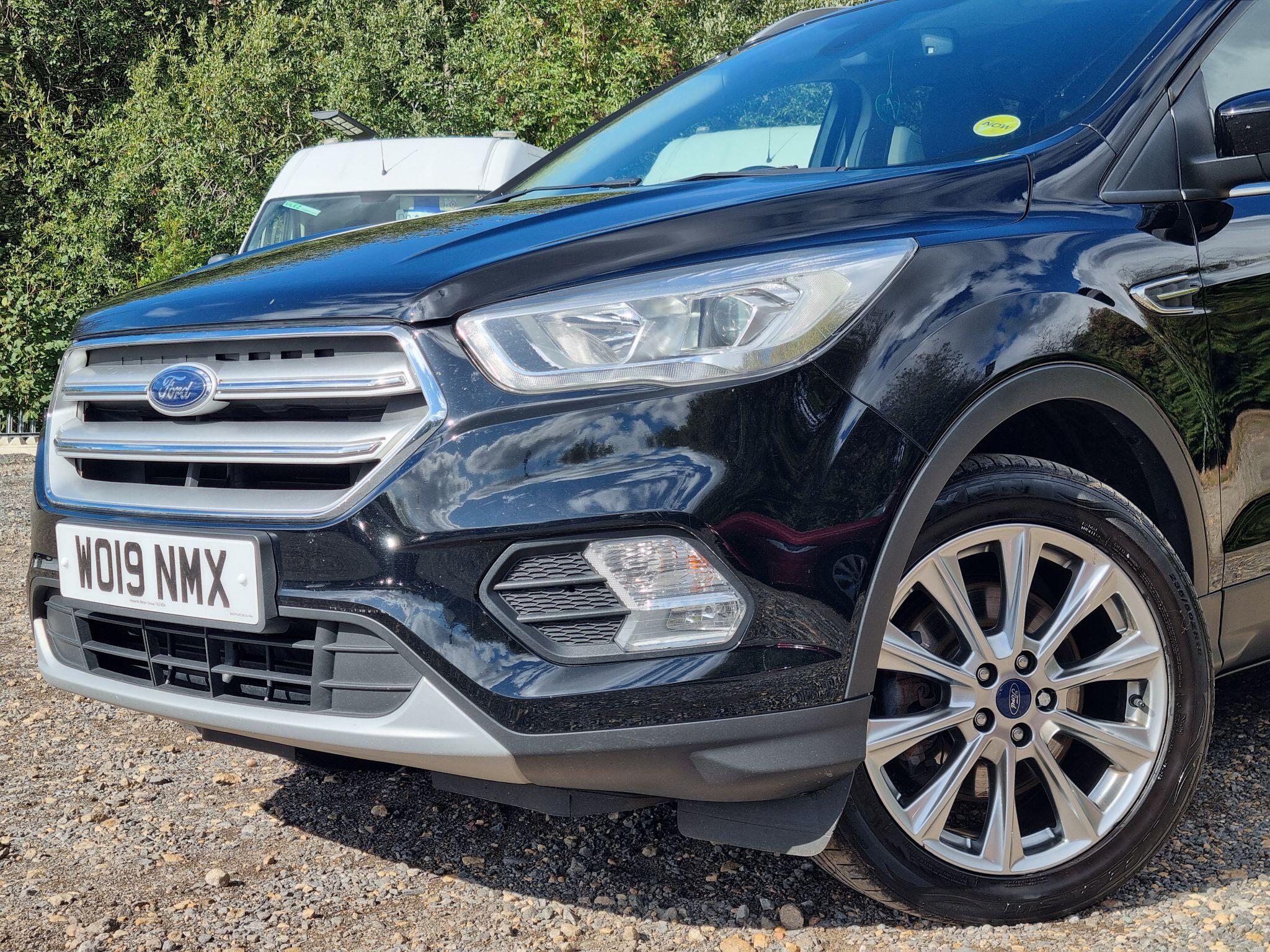 Ford Kuga 2.0 TDCi EcoBlue Titanium Edition Euro 6 (s/s) 5dr 5dr Manual 2019