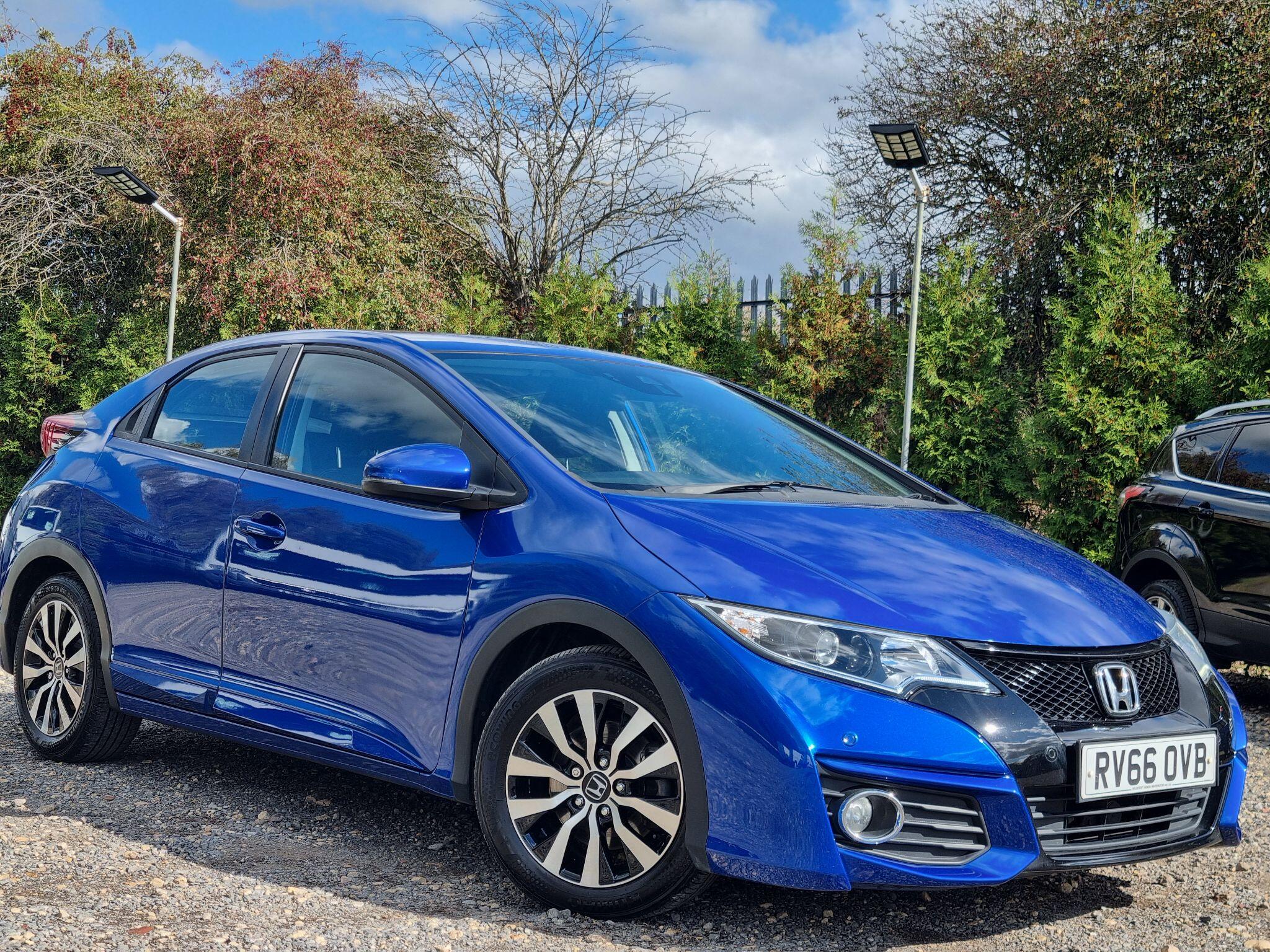 Honda Civic 1.6 i-DTEC SE Plus (Navi) Euro 5 (s/s) 5dr 5dr Manual 2016