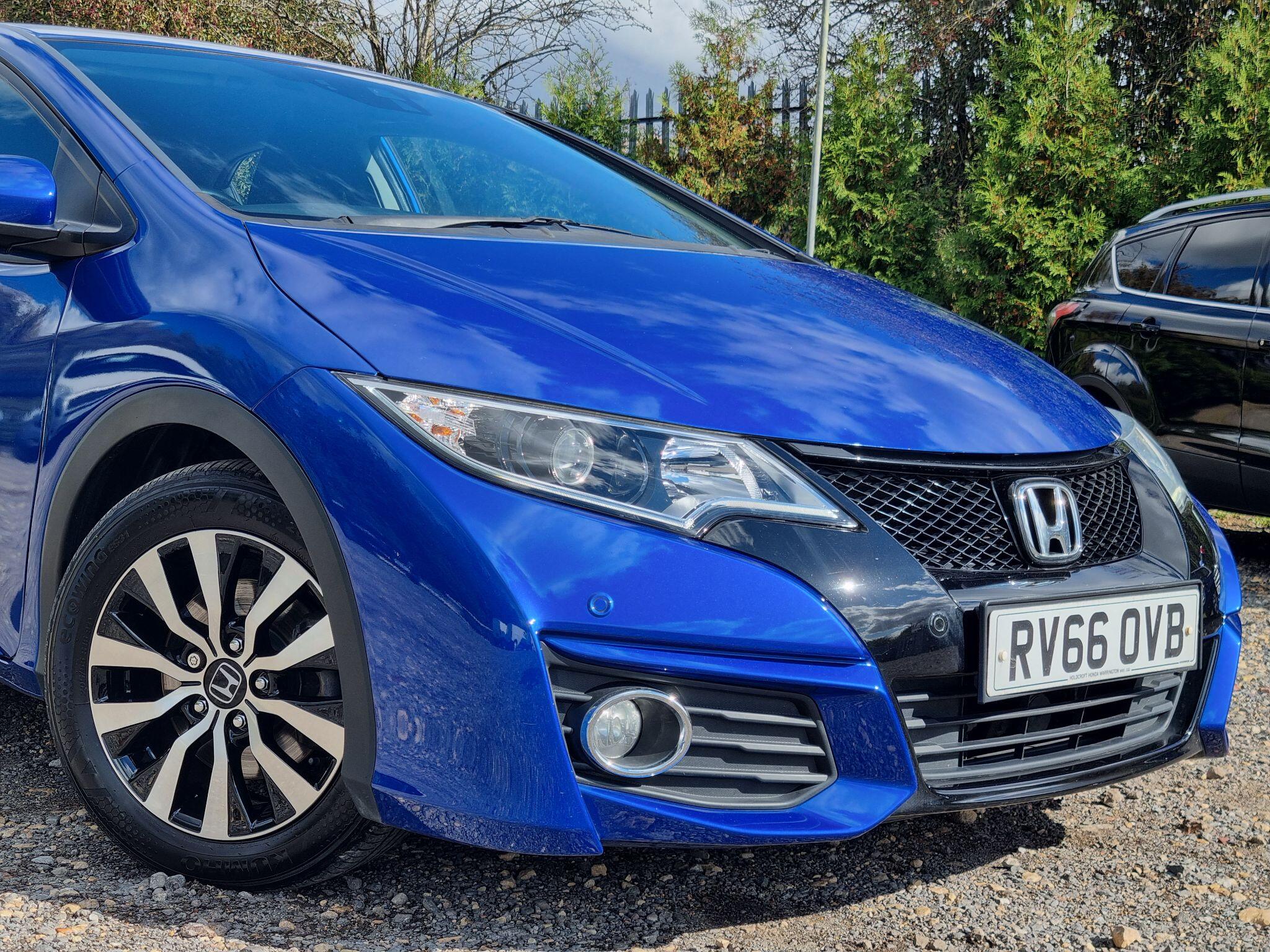 Honda Civic 1.6 i-DTEC SE Plus (Navi) Euro 5 (s/s) 5dr 5dr Manual 2016