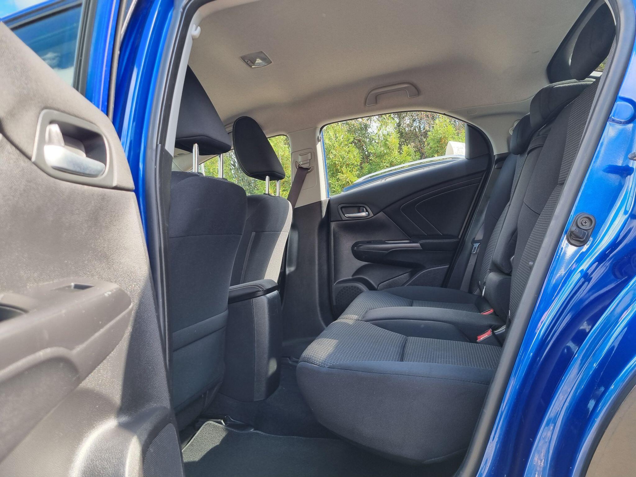 Honda Civic 1.6 i-DTEC SE Plus (Navi) Euro 5 (s/s) 5dr 5dr Manual 2016