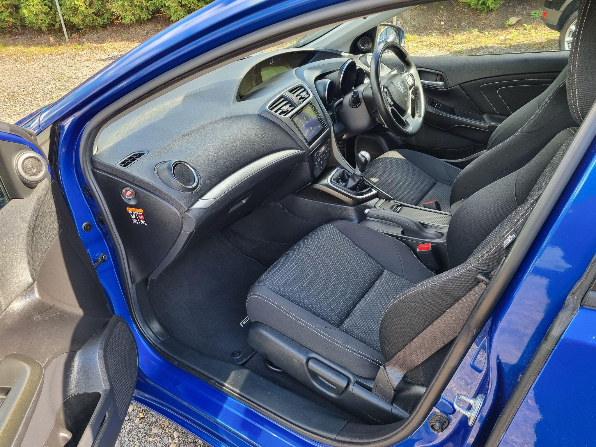 Honda Civic 1.6 i-DTEC SE Plus (Navi) Euro 5 (s/s) 5dr 5dr Manual 2016