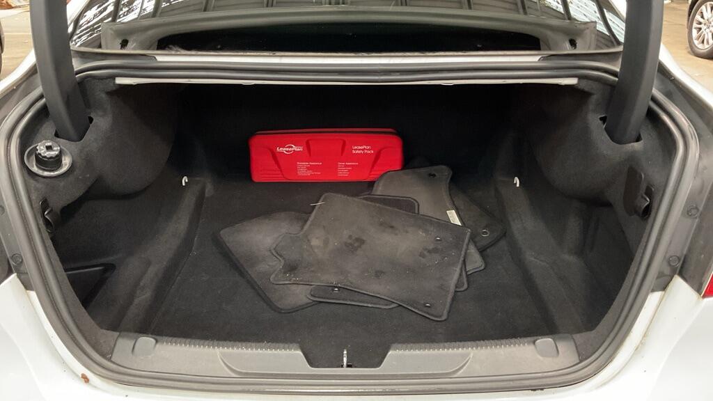 Jaguar XE 2.0d R-Sport Auto Euro 6 (s/s) 4dr 4dr Automatic 2016