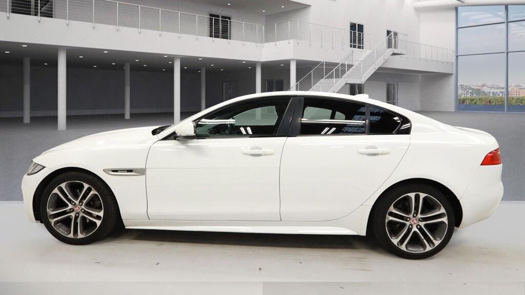Jaguar XE 2.0d R-Sport Auto Euro 6 (s/s) 4dr 4dr Automatic 2016