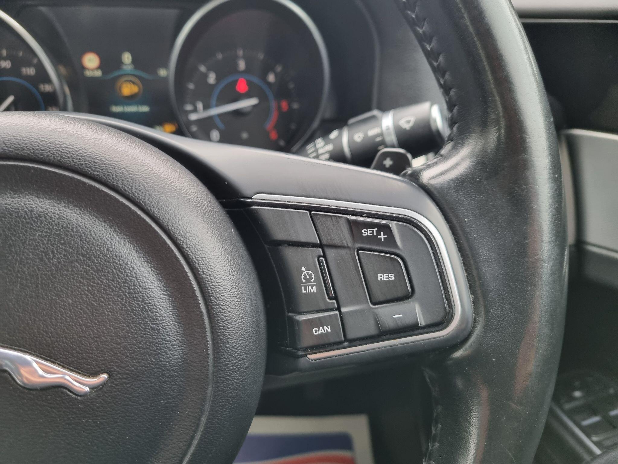 Jaguar XF 2.0d Prestige Auto Euro 6 (s/s) 4dr 4dr Automatic 2016