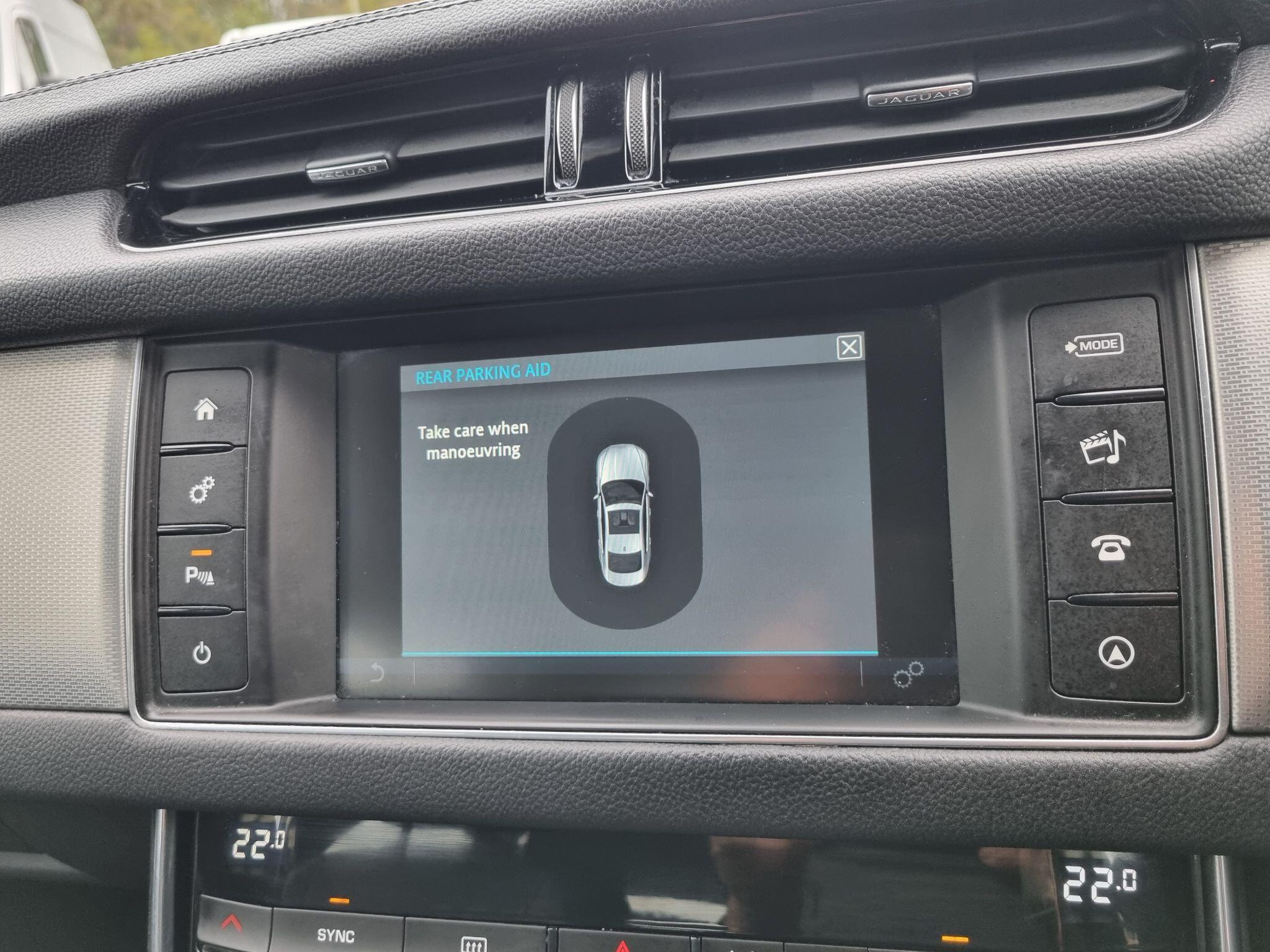 Jaguar XF 2.0d Prestige Auto Euro 6 (s/s) 4dr 4dr Automatic 2016