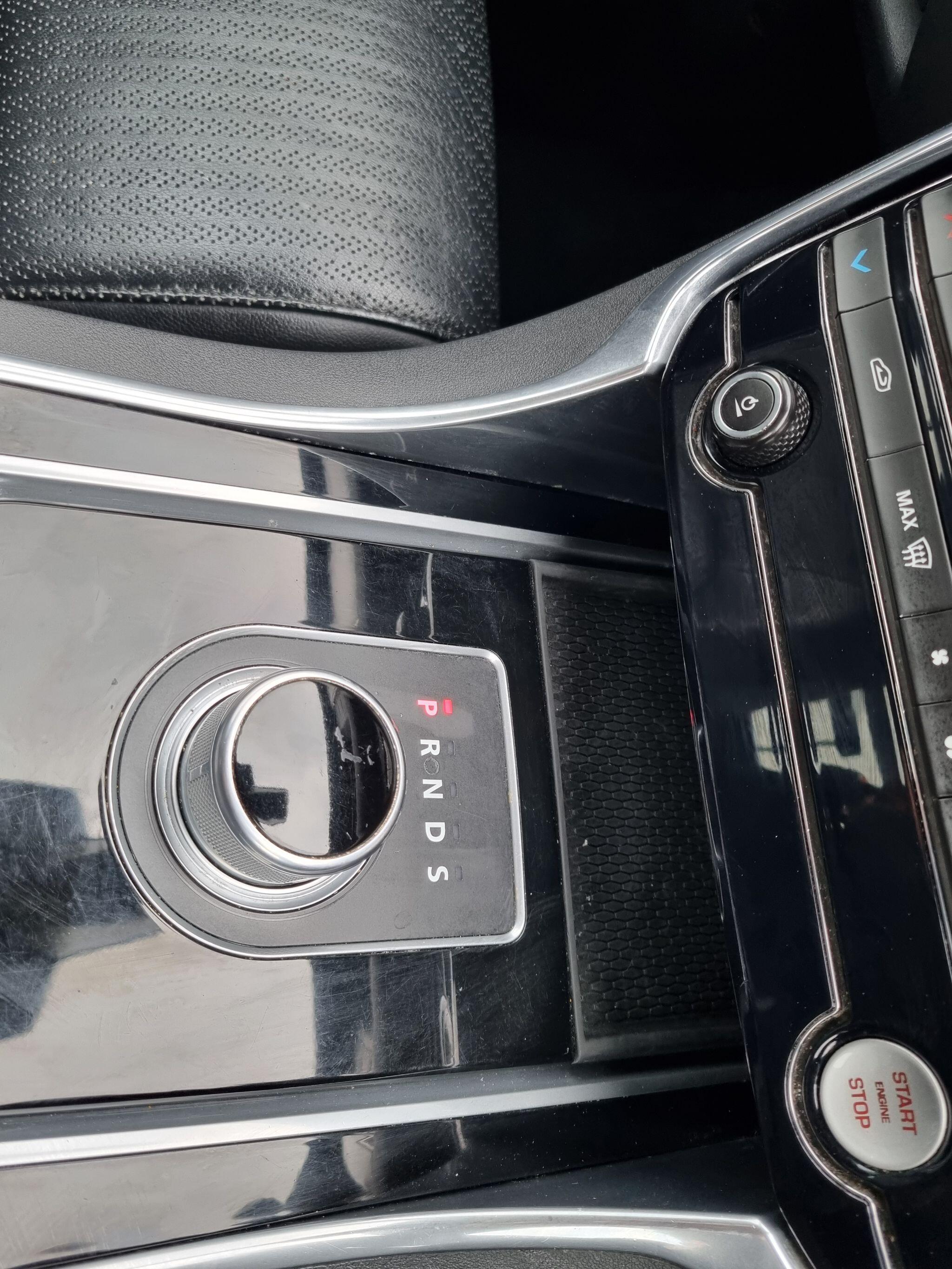 Jaguar XF 2.0d Prestige Auto Euro 6 (s/s) 4dr 4dr Automatic 2016